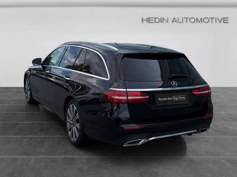 Mercedes-Benz E 400 d T 4M AMG|BURM|AHK|PANO|MBUX|DISTR|360° — photo 4