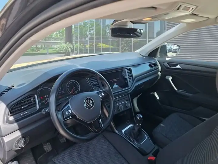 Volkswagen T-Roc Edition 2.0 TDI (2021) 2021, foto 7