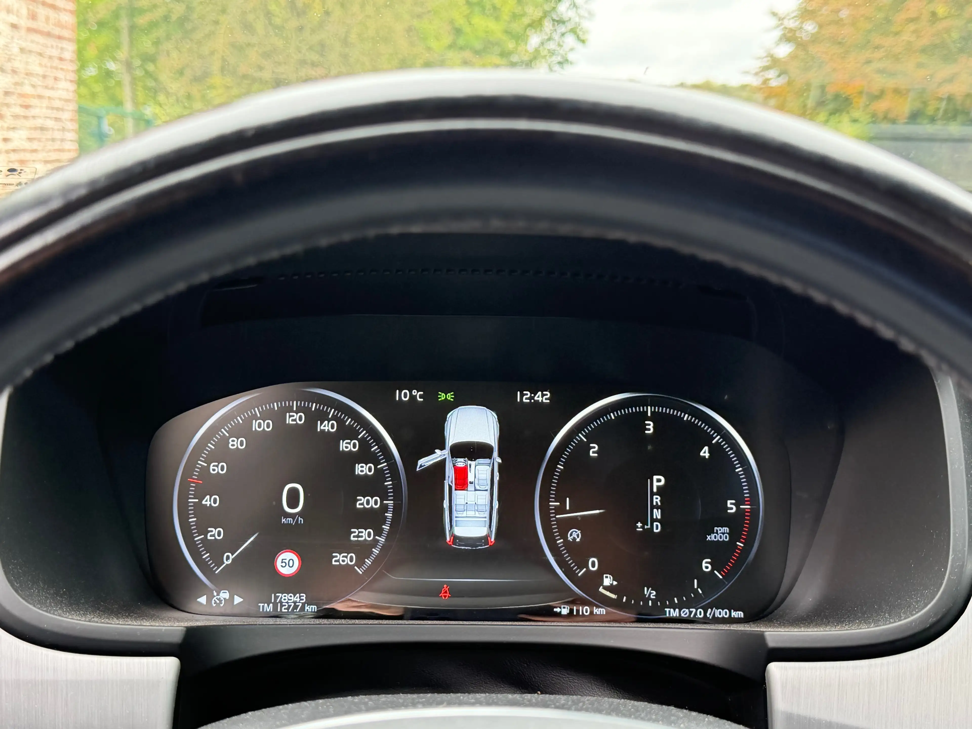 Volvo V90 2.0 D4 Geartronic AdBlue *GPS || CRUISE || PDC* — photo 15