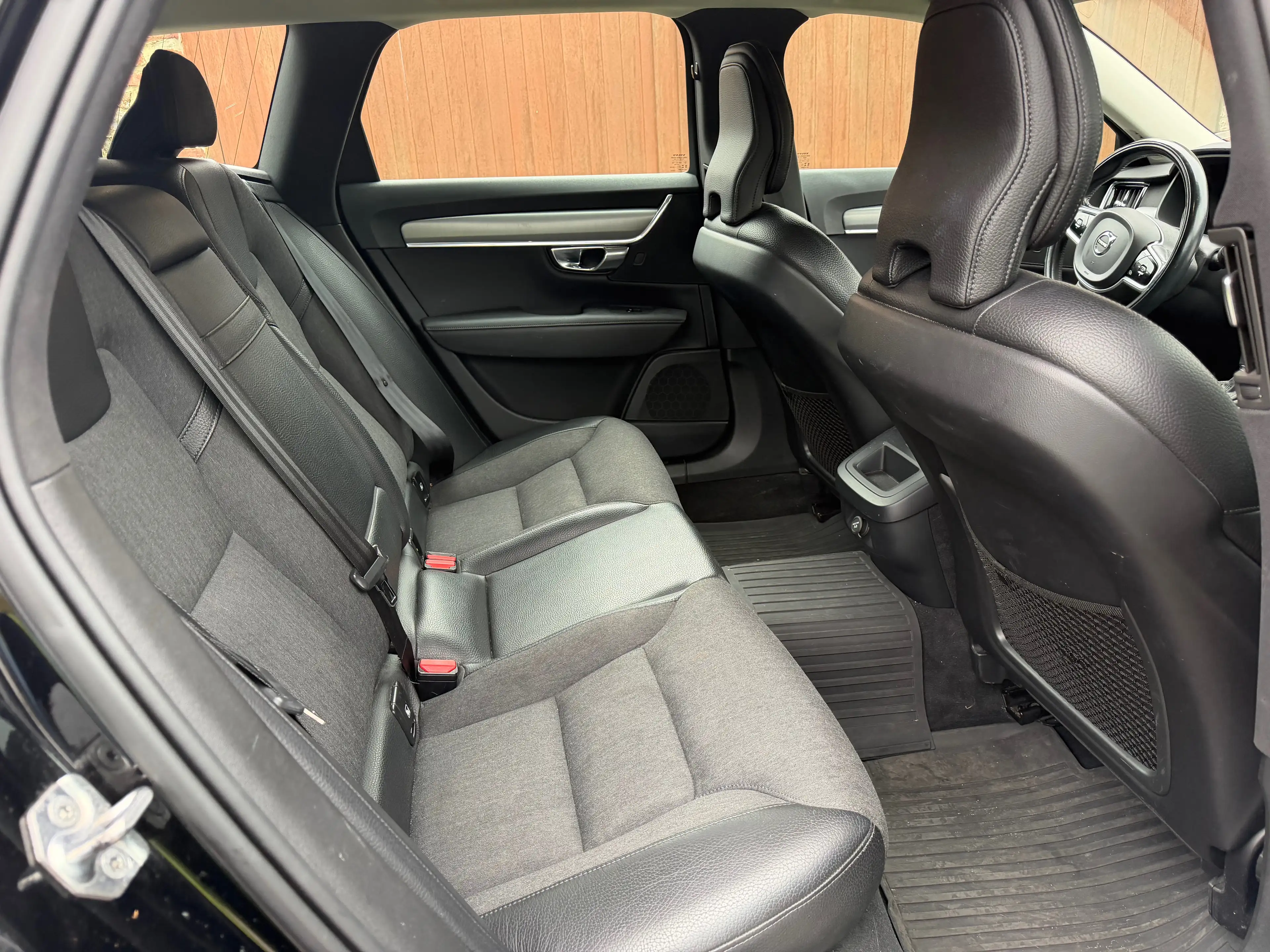 Volvo V90 2.0 D4 Geartronic AdBlue *GPS || CRUISE || PDC* — photo 11