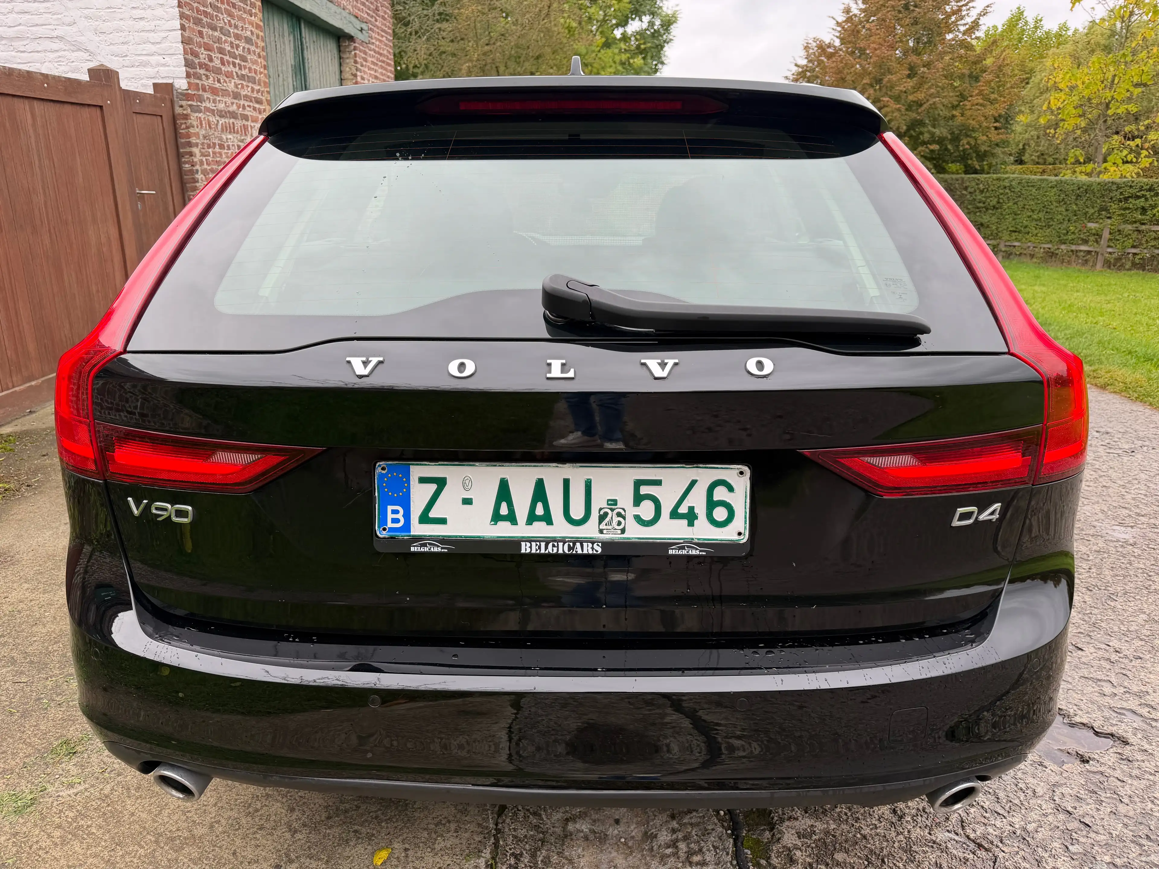 Volvo V90 2.0 D4 Geartronic AdBlue *GPS || CRUISE || PDC* — photo 4
