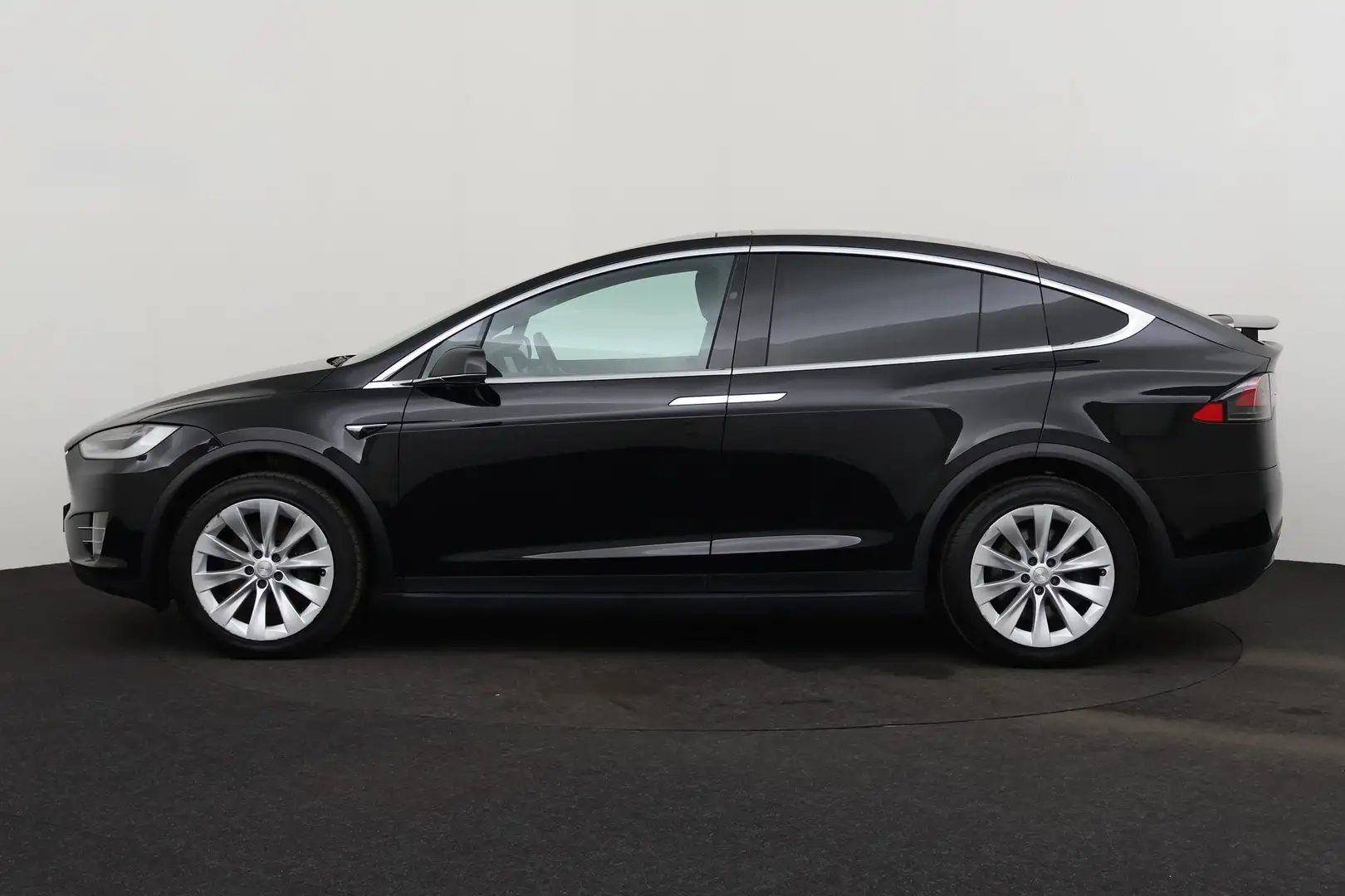 Tesla Model X LONG RANGE AWD 443 PK +7PL. + A/T + GPS + LEDER + Zwart - 2