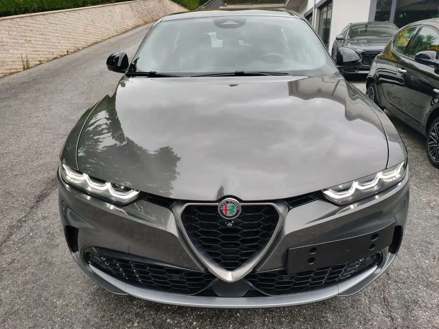 Alfa Romeo Tonale 1.6 diesel 130 CV TCT6 Ti Gris - 2