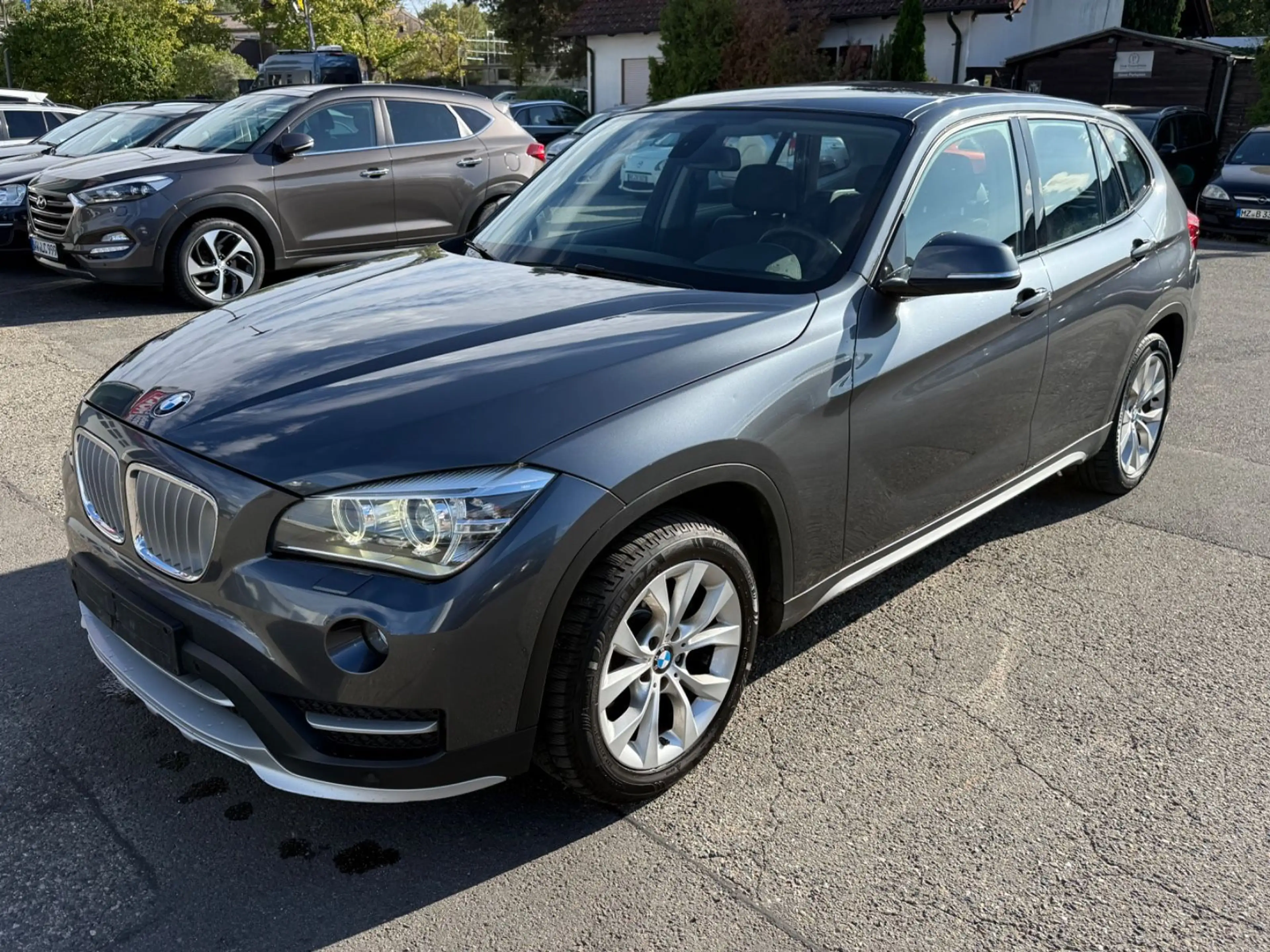 BMW X1 xDrive 20d~Xline~1.Hand~TÜV NEU — photo 2