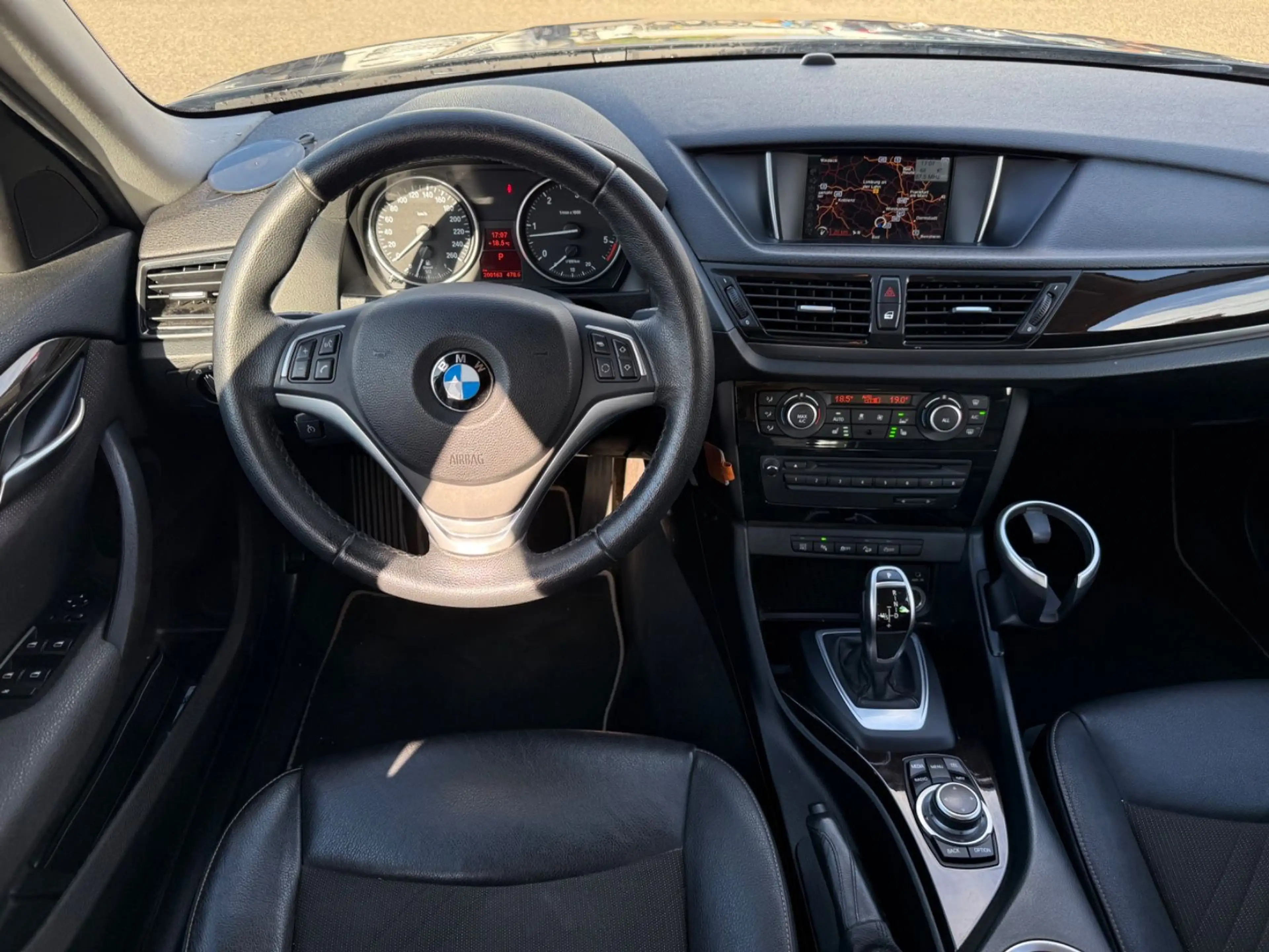 BMW X1 xDrive 20d~Xline~1.Hand~TÜV NEU — photo 12