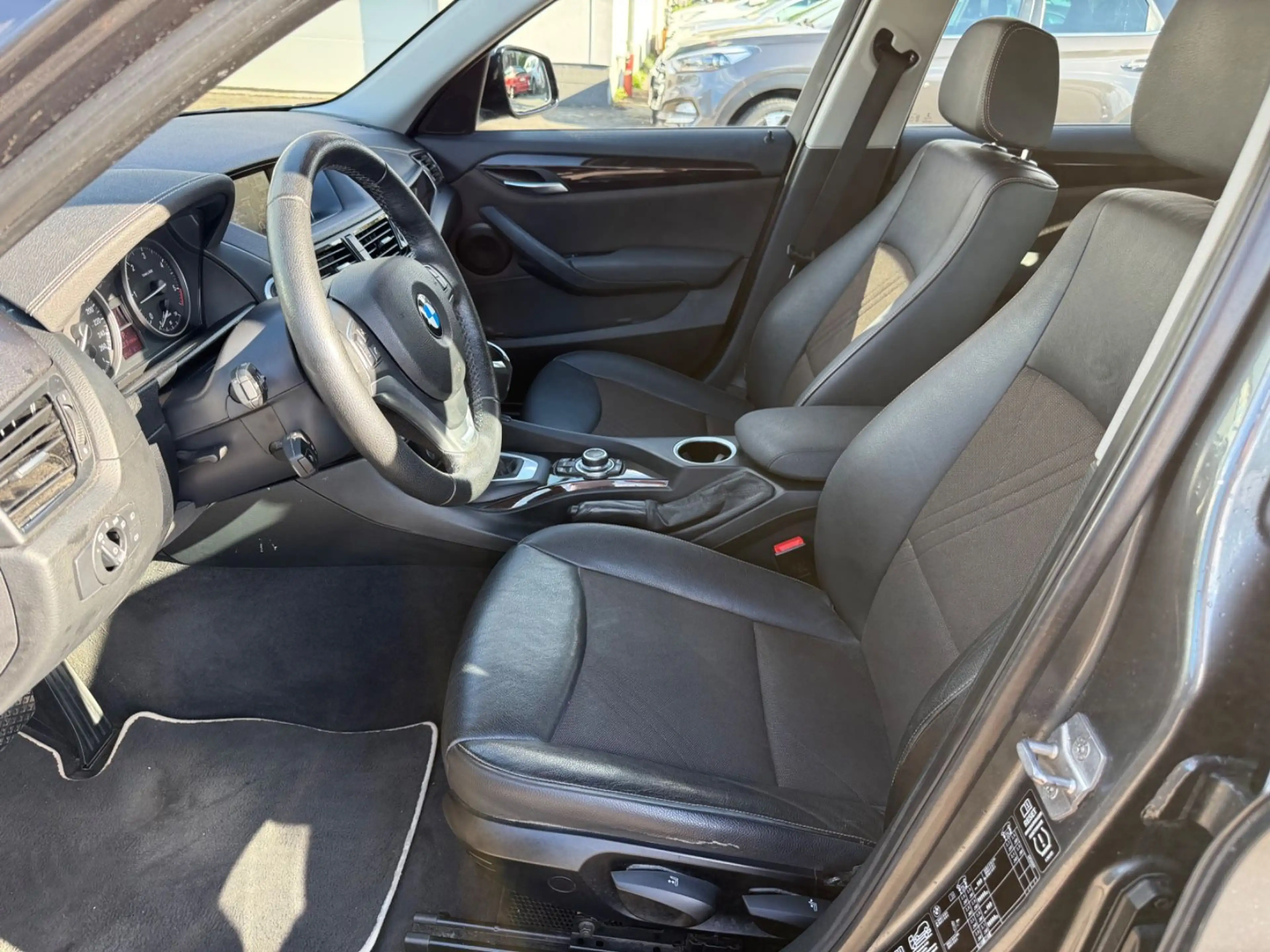 BMW X1 xDrive 20d~Xline~1.Hand~TÜV NEU — photo 13