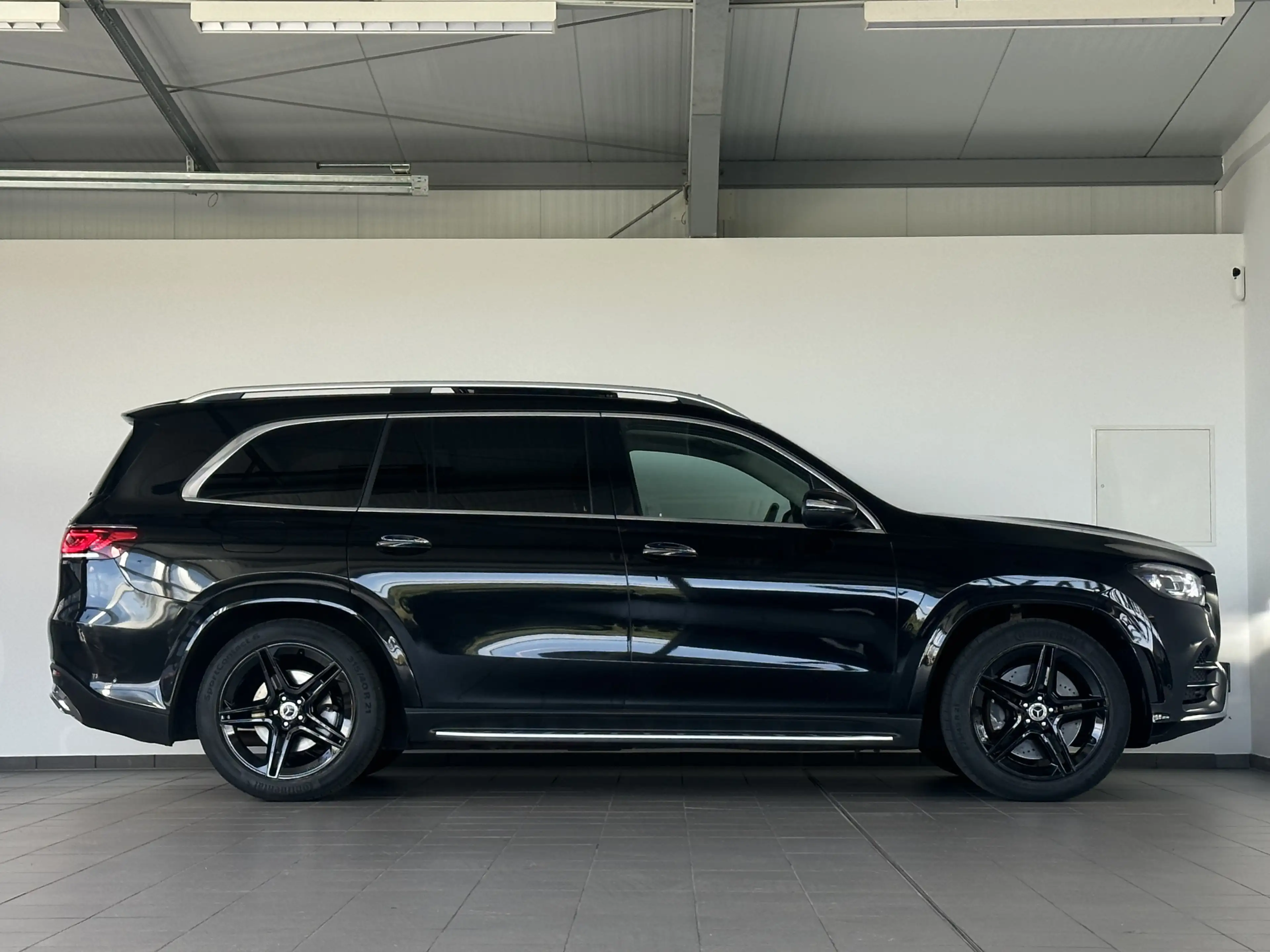 Mercedes-Benz GLS 350 AMG LINE *PANO *HUD *BURM *LUFT *DIST — photo 7