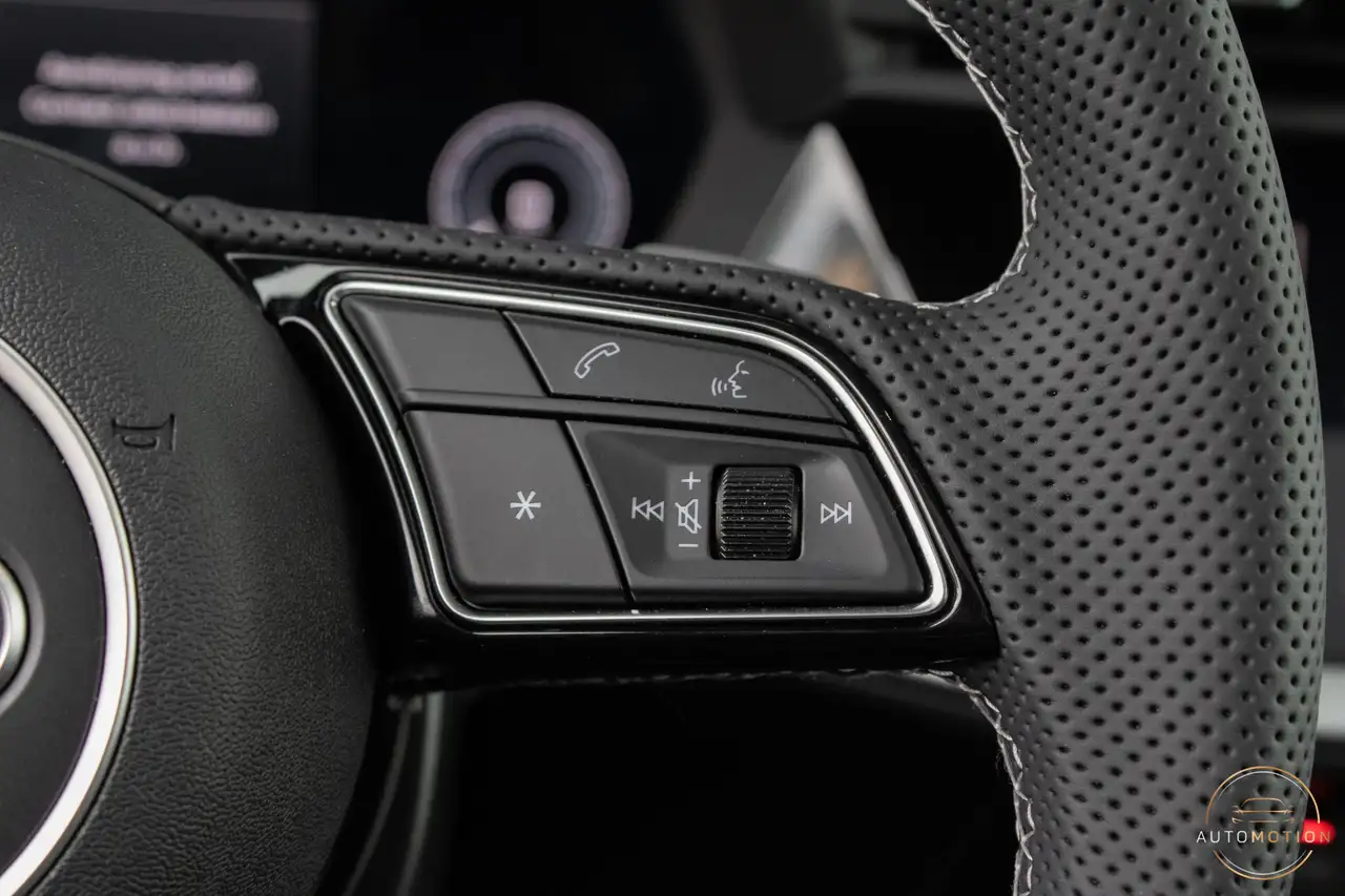 Audi A3 Sportback 45 TFSIe S line Competition PANO MAXTON, миниатюра 18