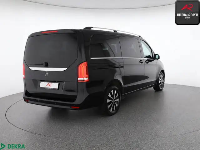 Mercedes-Benz V-Class view 5