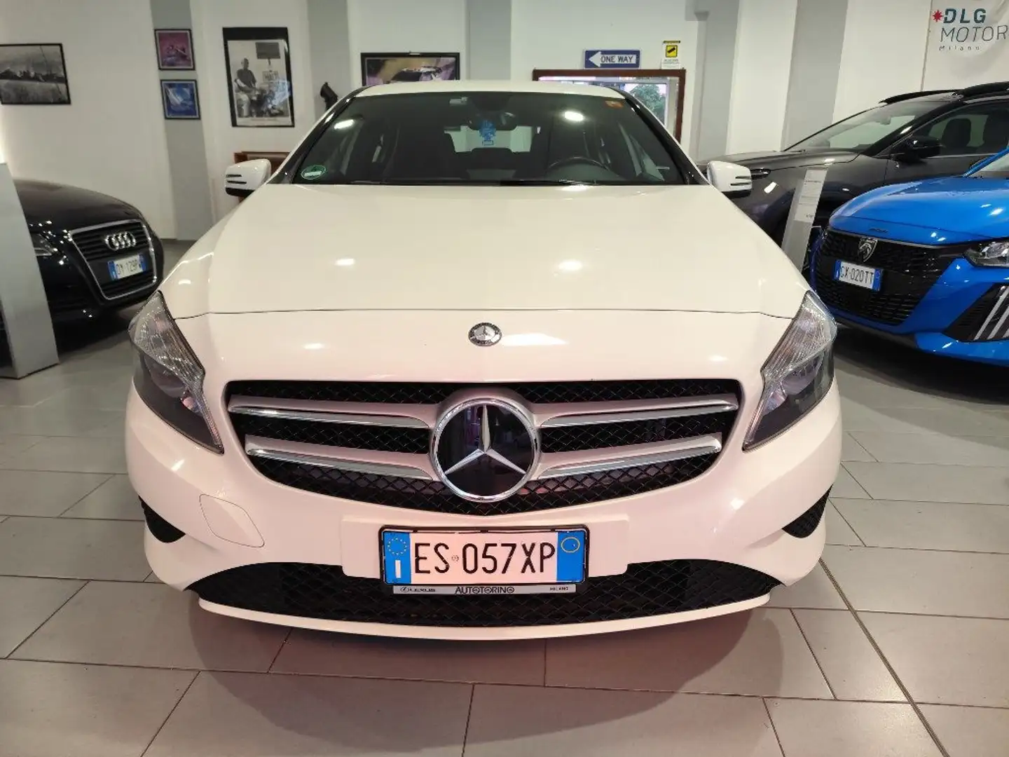 Mercedes-Benz A 180 Executive 69.000 KM BELLISSIMA Bianco - 2