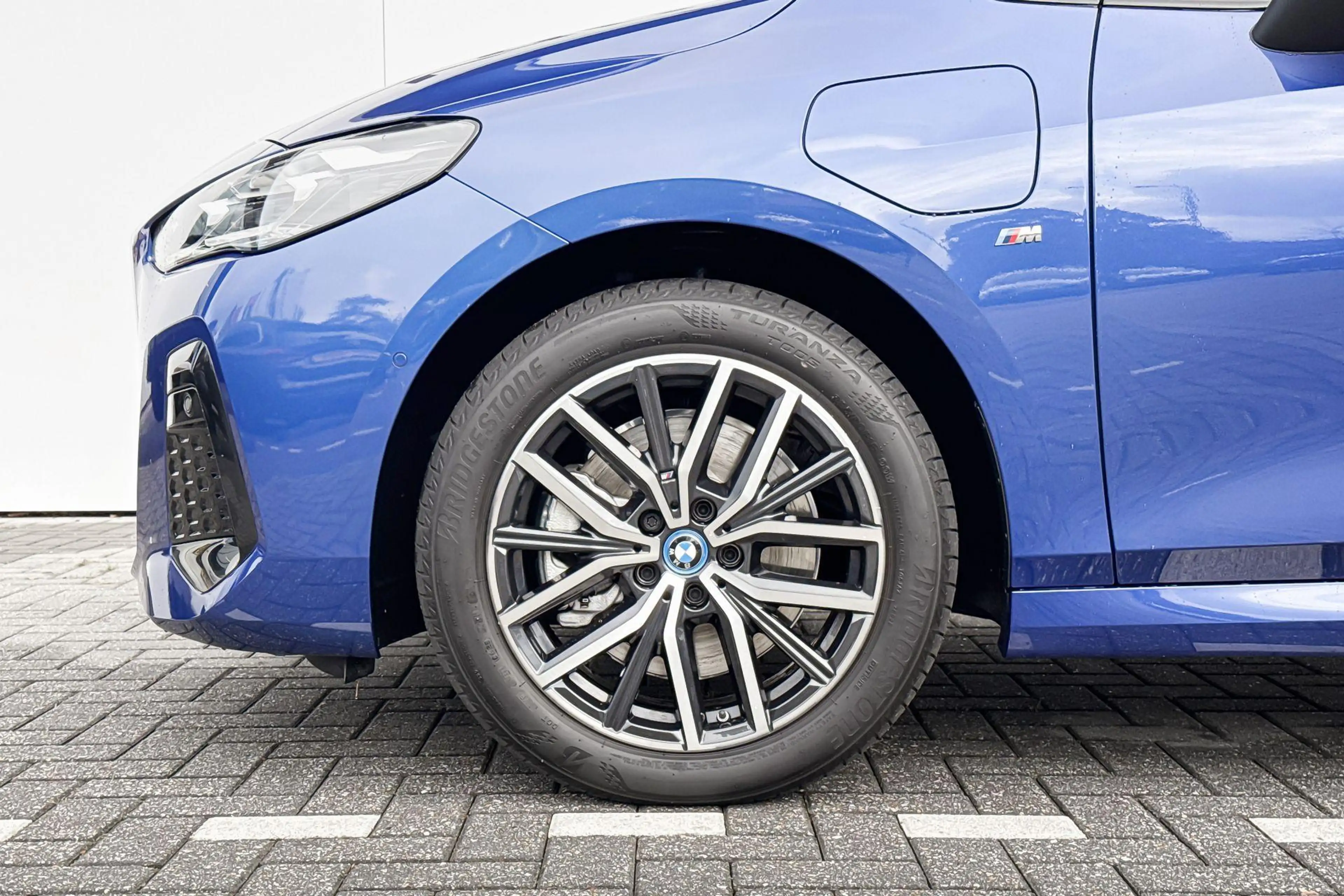 BMW 230 2 Serie Active Tourer 230e xDrive — photo 3