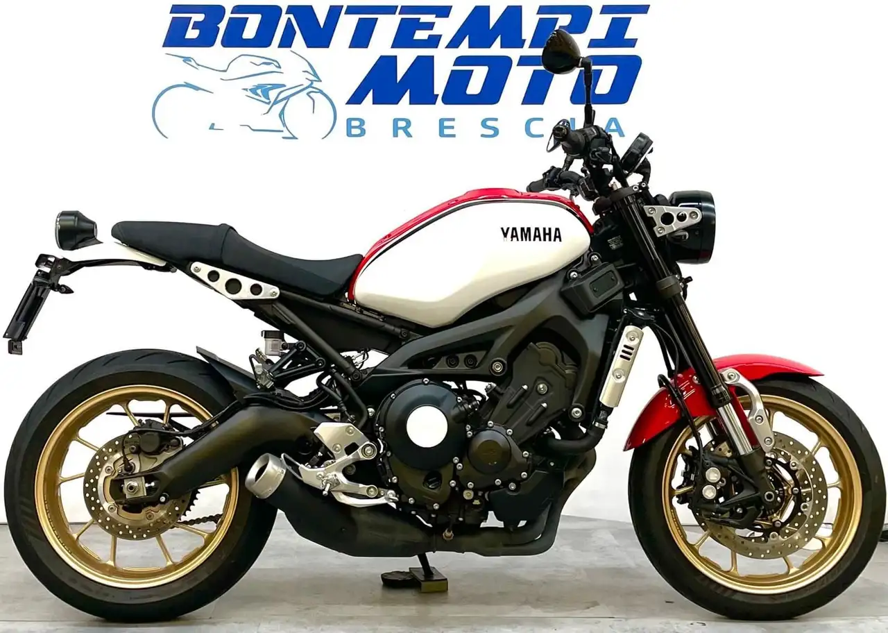 Yamaha XSR 900