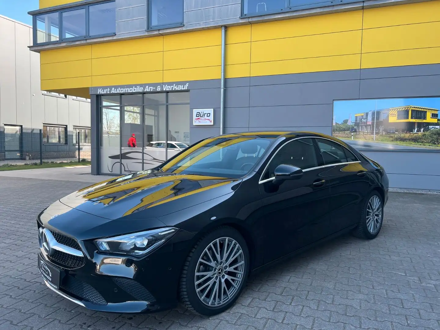 Mercedes-Benz CLA 200 LEDER/NAVI/LED/SHZ/KAMERA* Noir - 2
