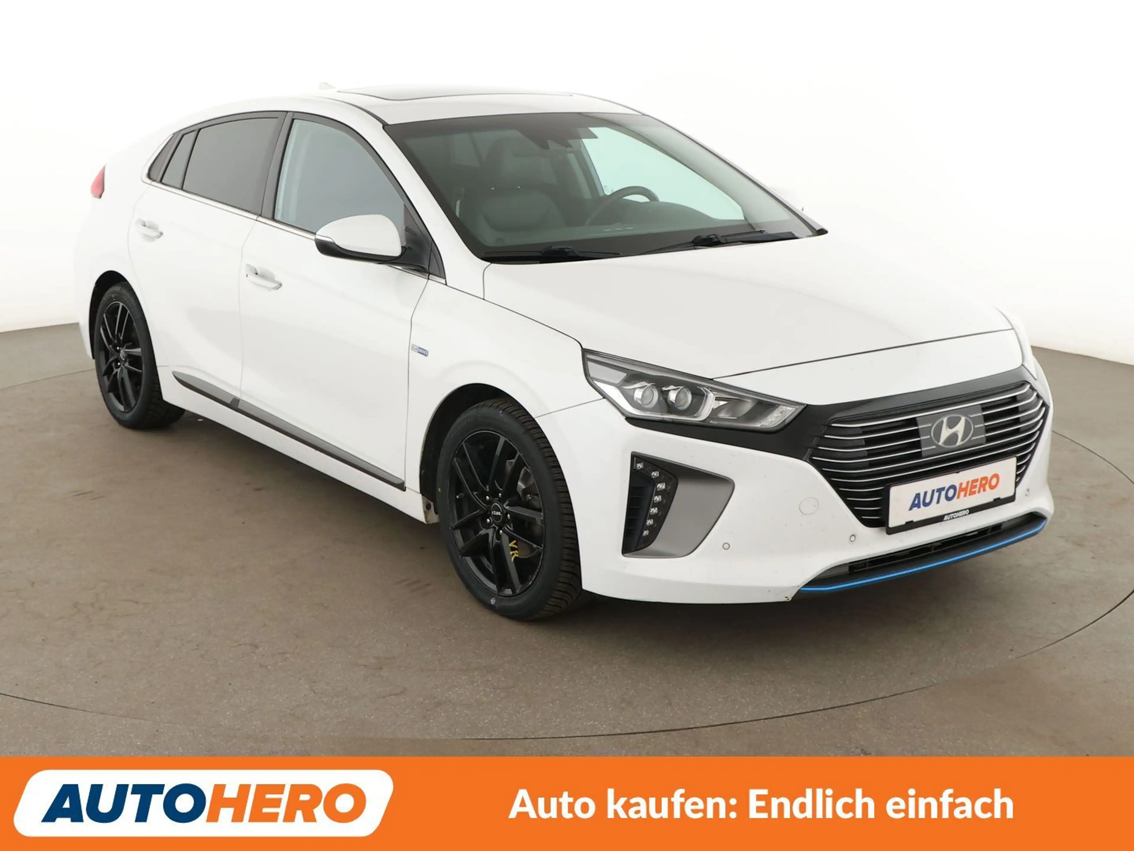 Hyundai IONIQ 1.6 Hybrid Premium Aut.*NAVI*BI-XENON*ACC*CAM*PDC* — photo 8