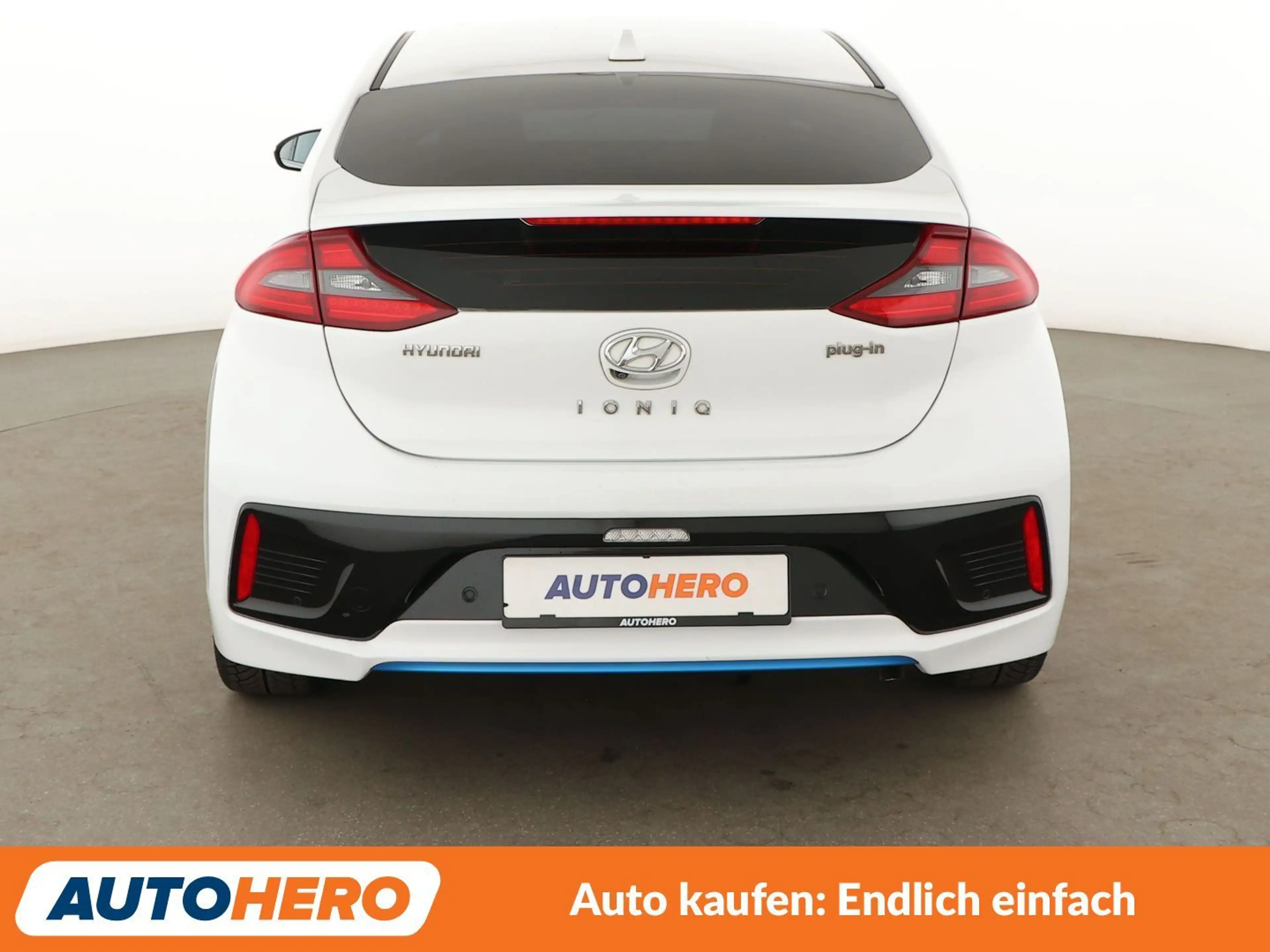 Hyundai IONIQ 1.6 Hybrid Premium Aut.*NAVI*BI-XENON*ACC*CAM*PDC* — photo 5