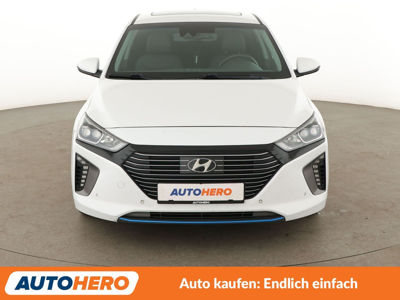 Hyundai IONIQ 1.6 Hybrid Premium Aut.*NAVI*BI-XENON*ACC*CAM*PDC* — photo 9