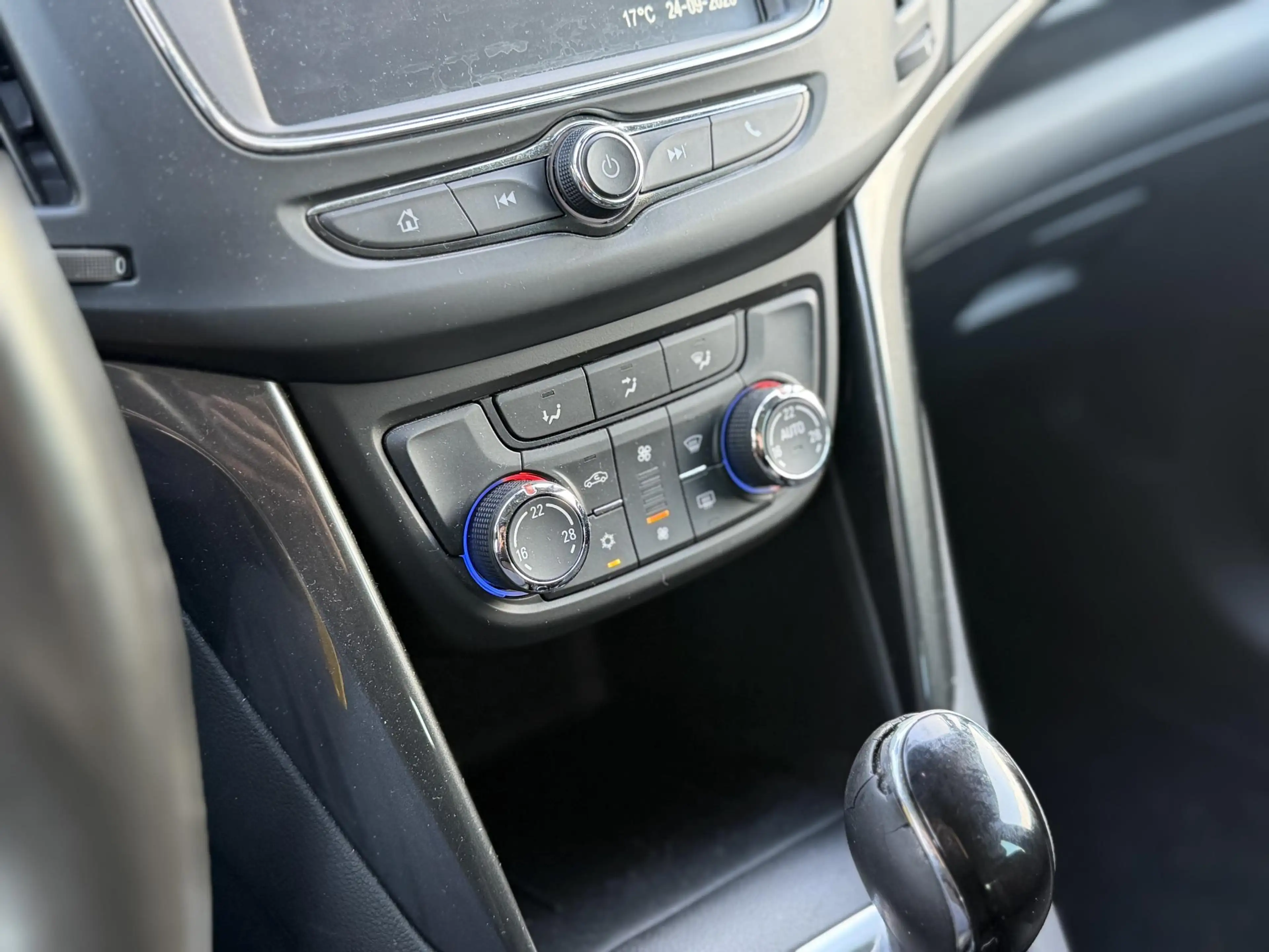 Opel Zafira 1.6 Turbo Online Edition 7p Automaat - Apple Carpl — photo 21