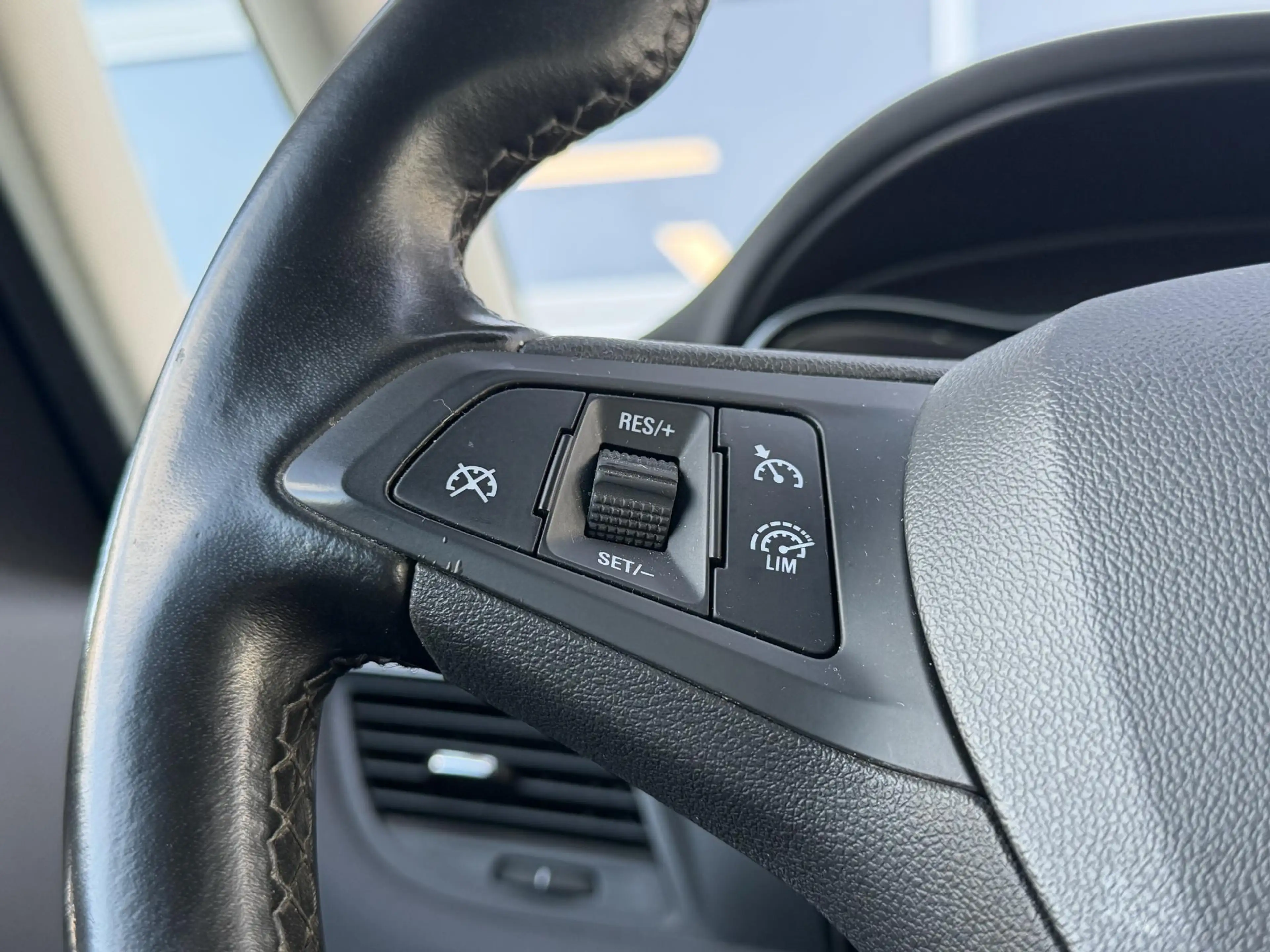 Opel Zafira 1.6 Turbo Online Edition 7p Automaat - Apple Carpl — photo 14
