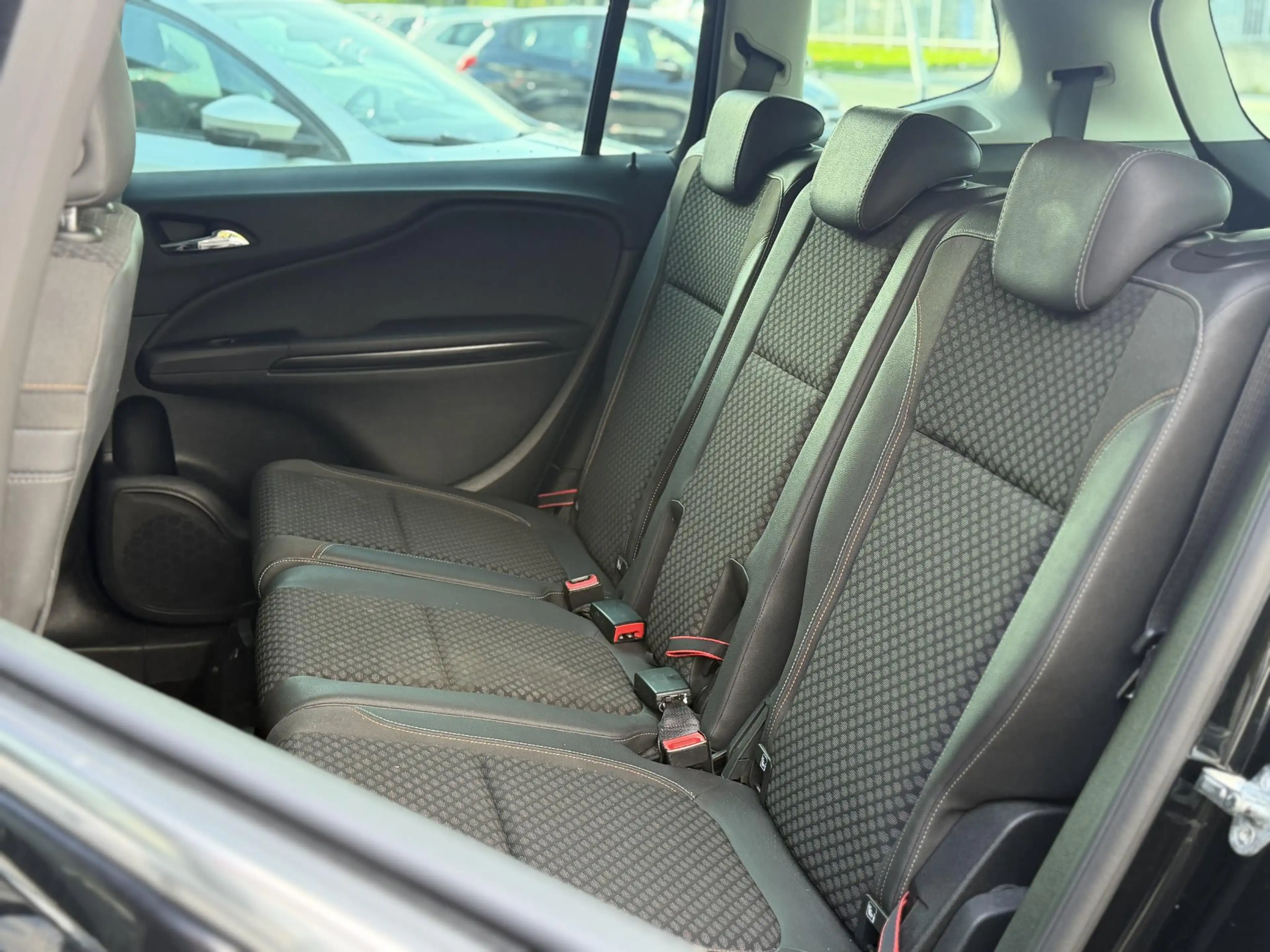 Opel Zafira 1.6 Turbo Online Edition 7p Automaat - Apple Carpl — photo 11