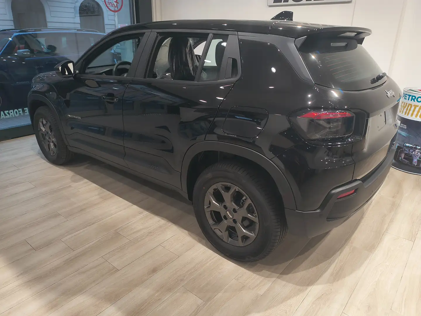 Jeep Avenger Avenger 1.2 Turbo 100 CV MHEV Longitude Nero - 2