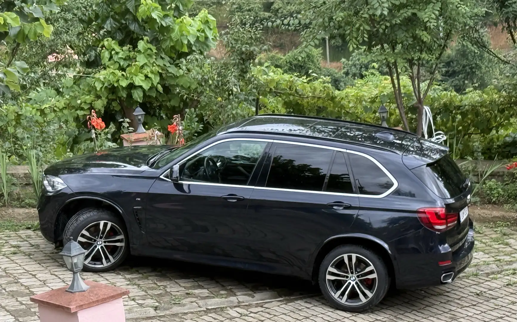 BMW X5 xDrive30d Sport-Aut. - 2