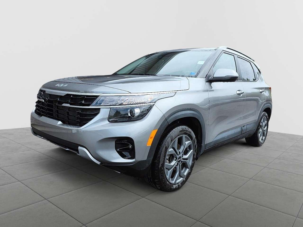 2026 Kia Seltos LX FWD