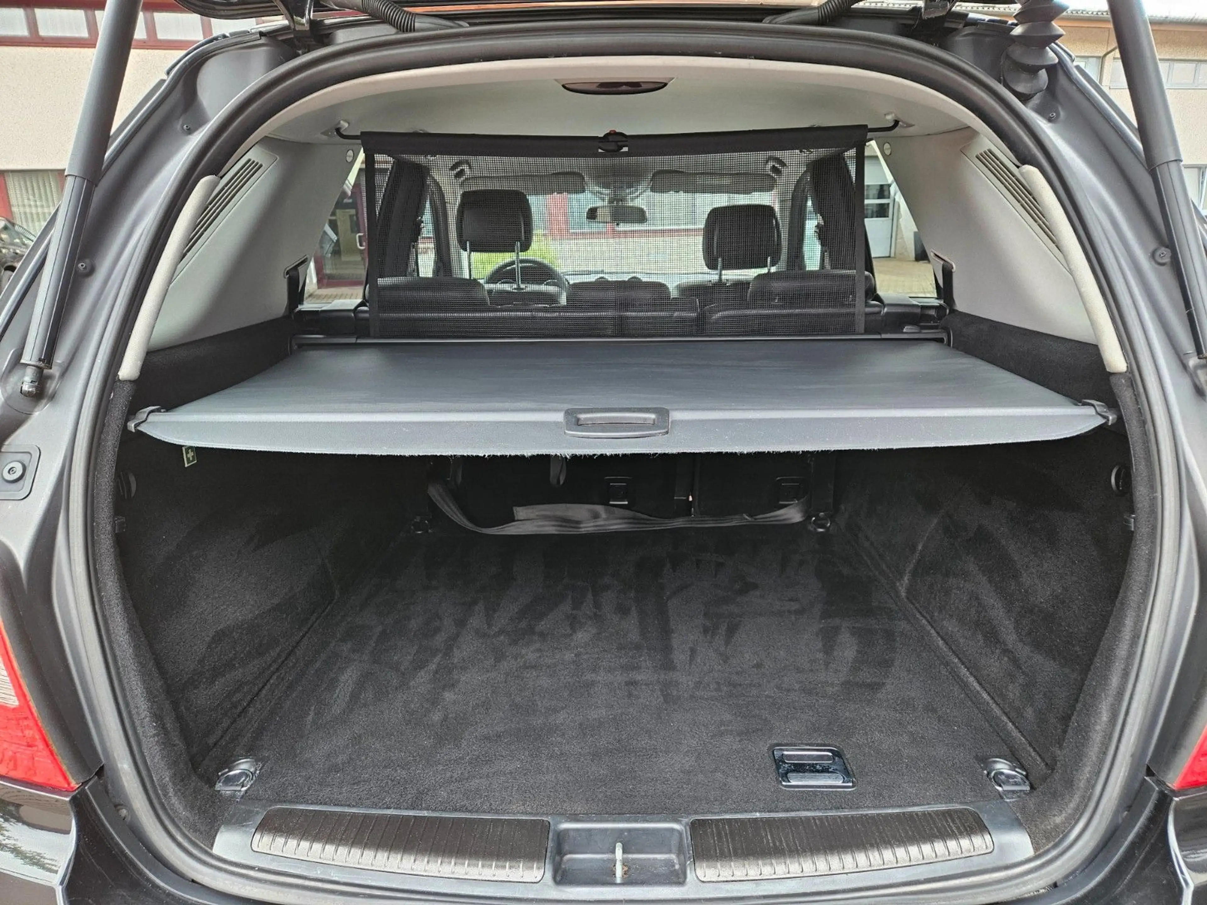 Mercedes-Benz ML 320 CDI — photo 10