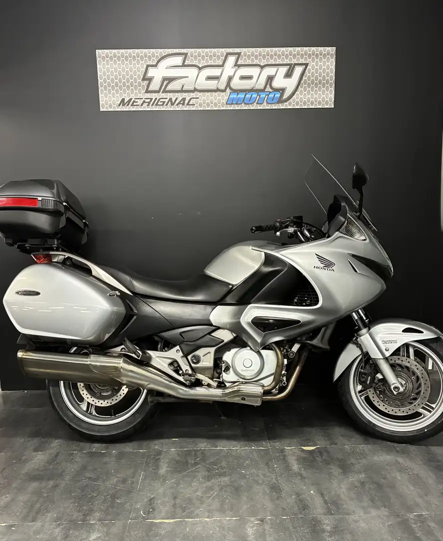 Honda Deauville Gris - 1