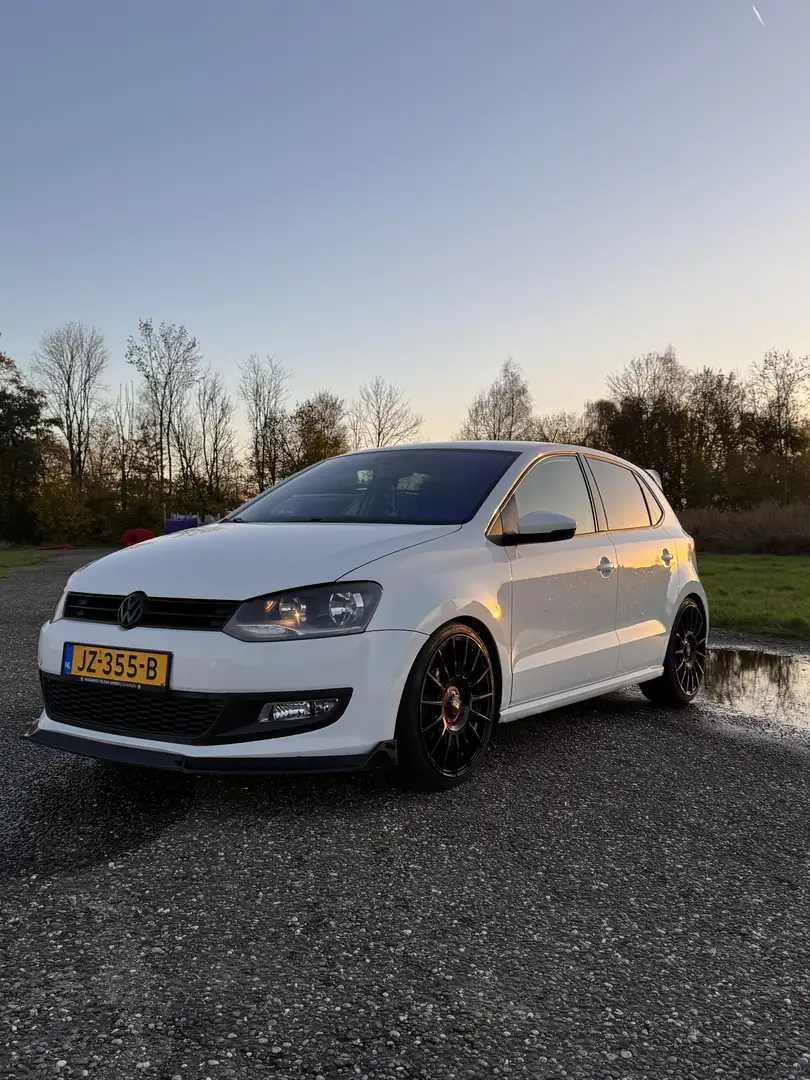 Volkswagen Polo 1.2 TSI Trendline Wit - 1
