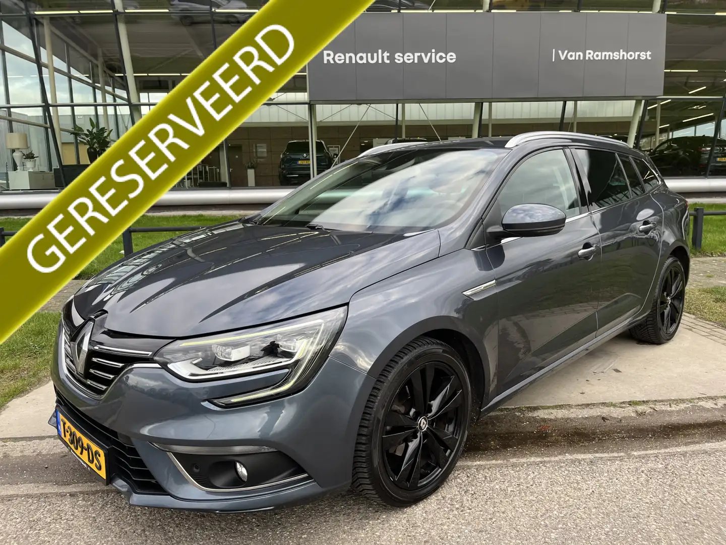 Renault Megane Estate 1.3 TCe Limited / Automaat / 140 PK / Camer Grau - 1