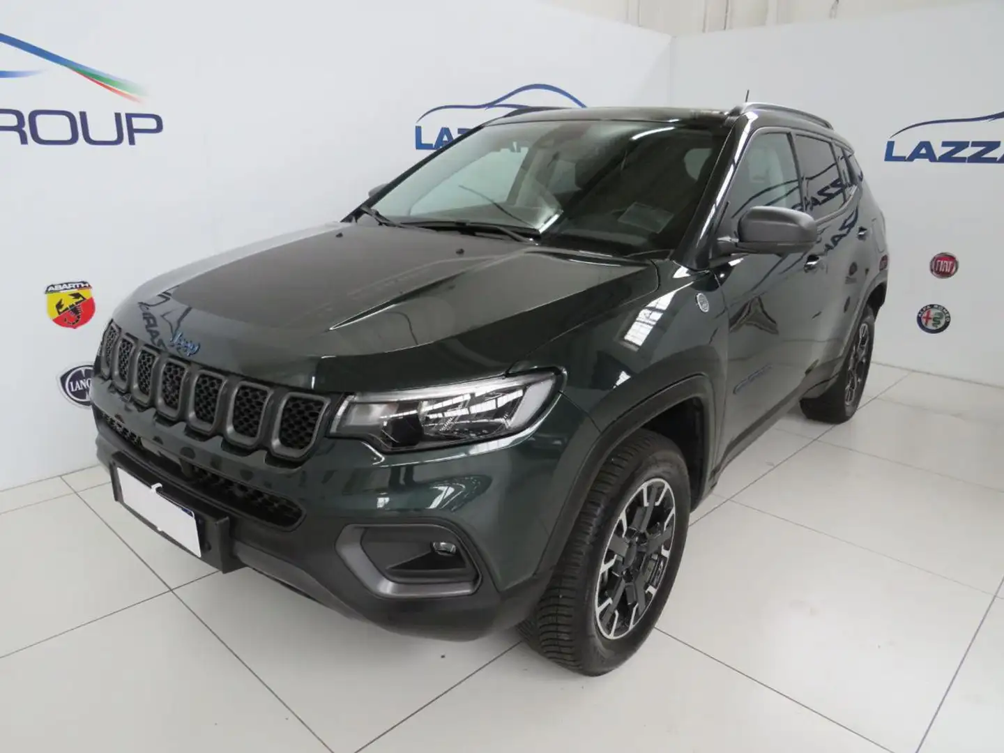 Jeep Compass 1.3 Turbo T4 240 CV PHEV AT6 4xe Trailhawk Verde - 1
