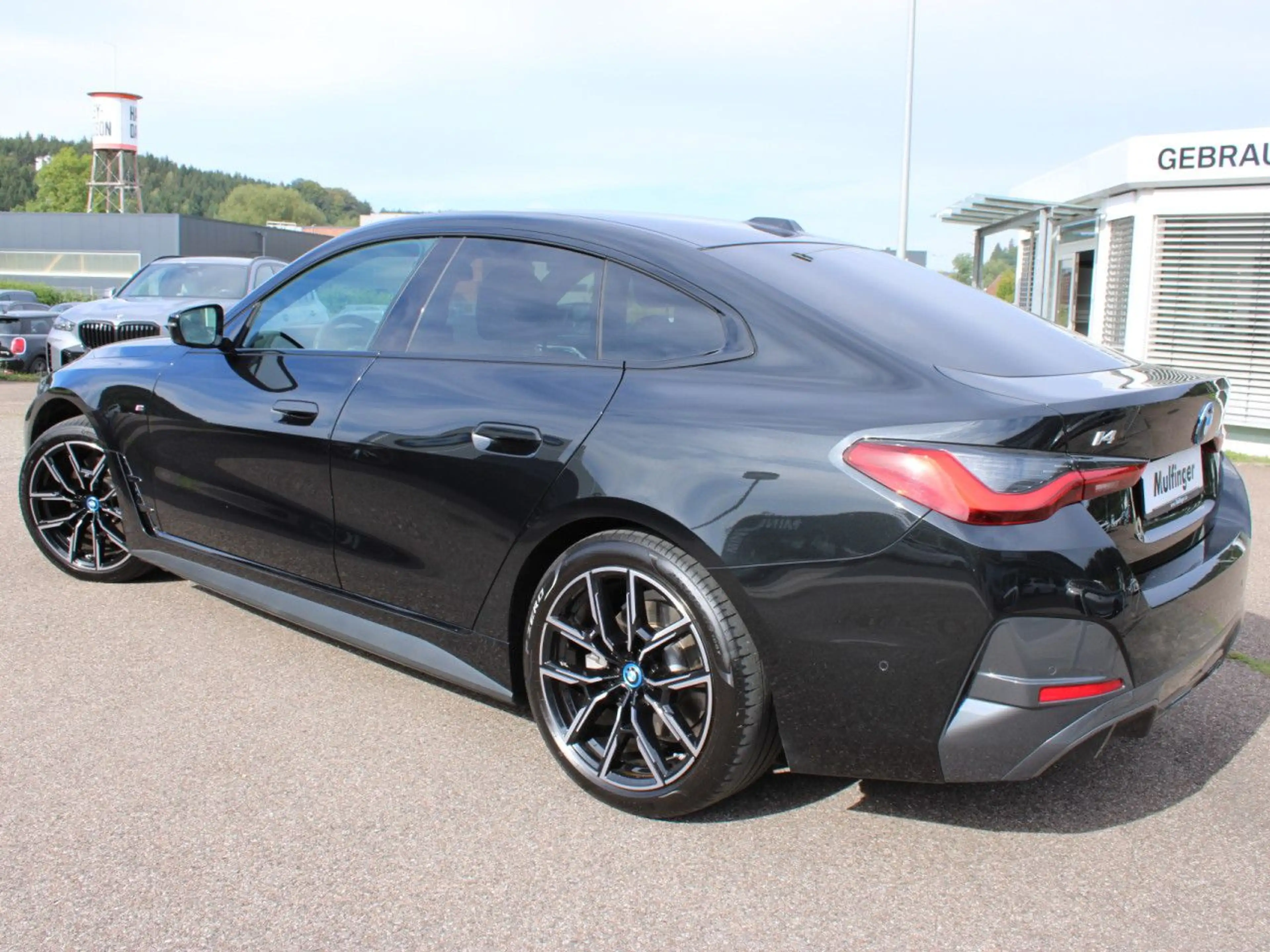 BMW i4 e35 GranCoupe M Sport Navi SurView Har/Ka.19" — photo 7