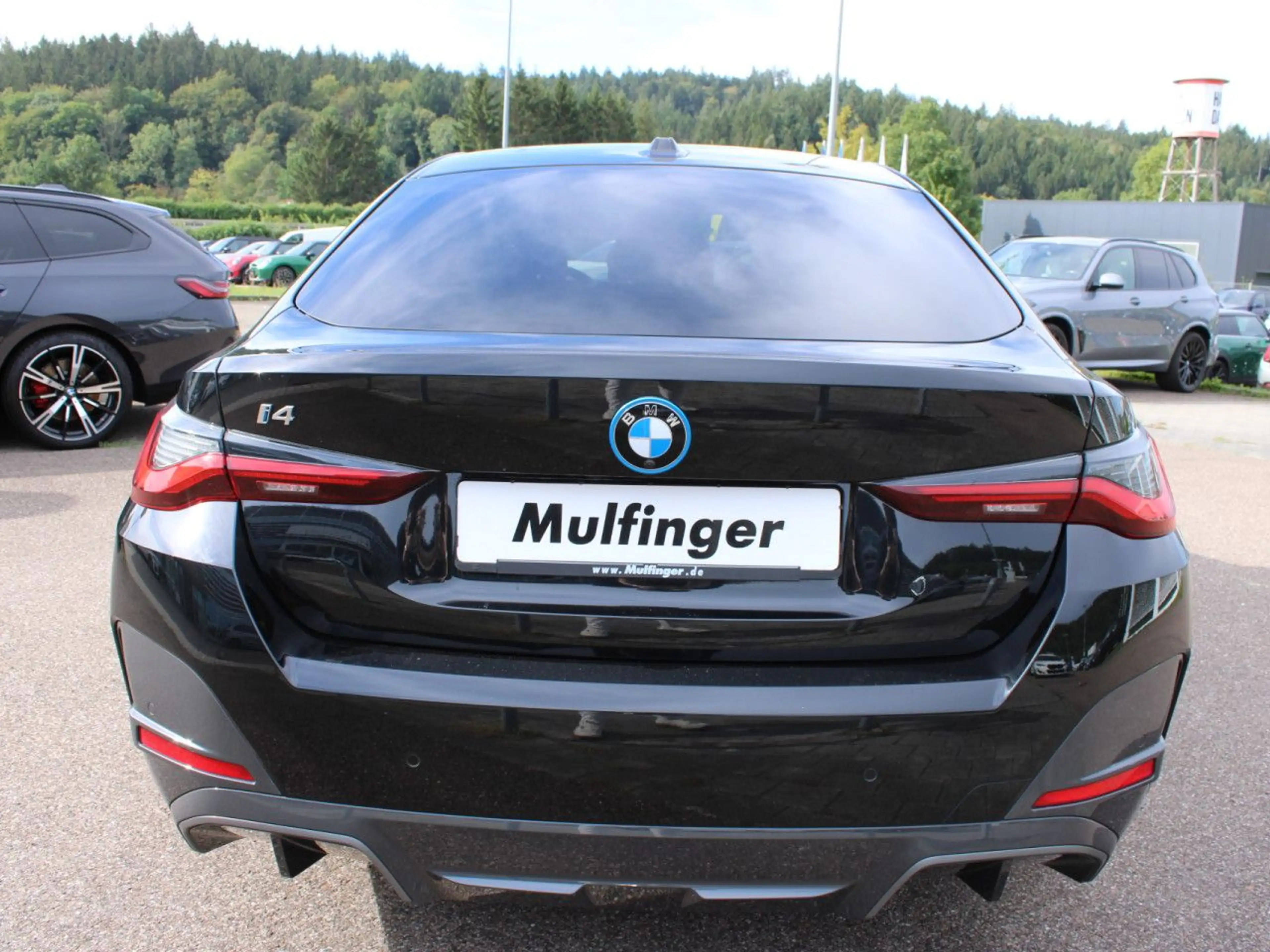 BMW i4 e35 GranCoupe M Sport Navi SurView Har/Ka.19" — photo 6