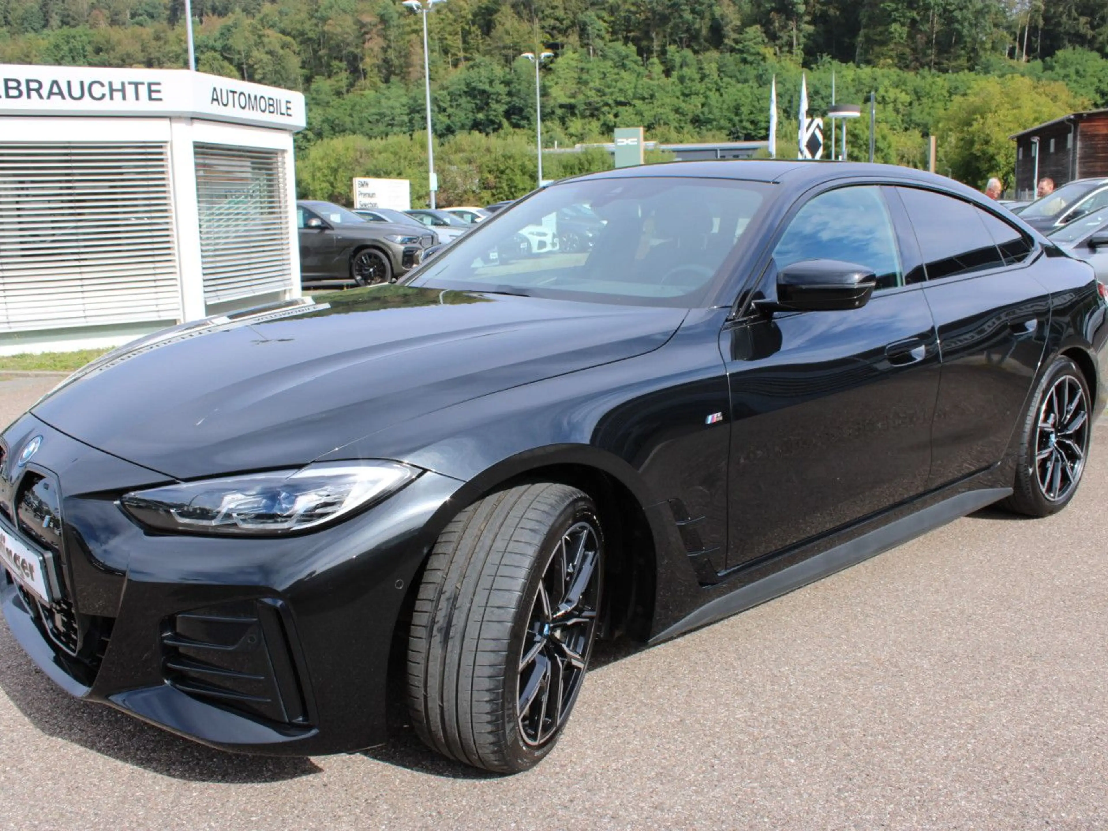 BMW i4 e35 GranCoupe M Sport Navi SurView Har/Ka.19" — photo 4