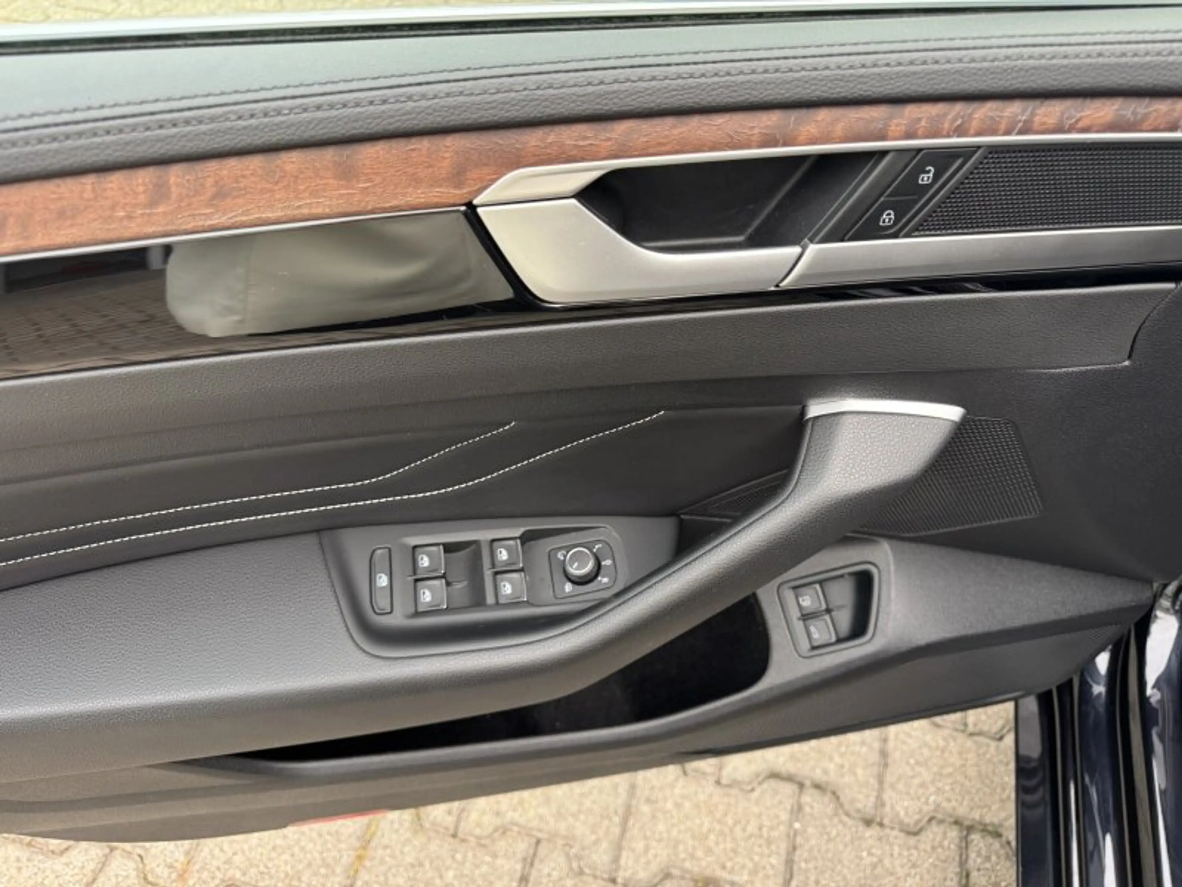 Volkswagen Arteon Shooting Brake 1.4 TSI eHyb Elegance Pano Navi LED — photo 14