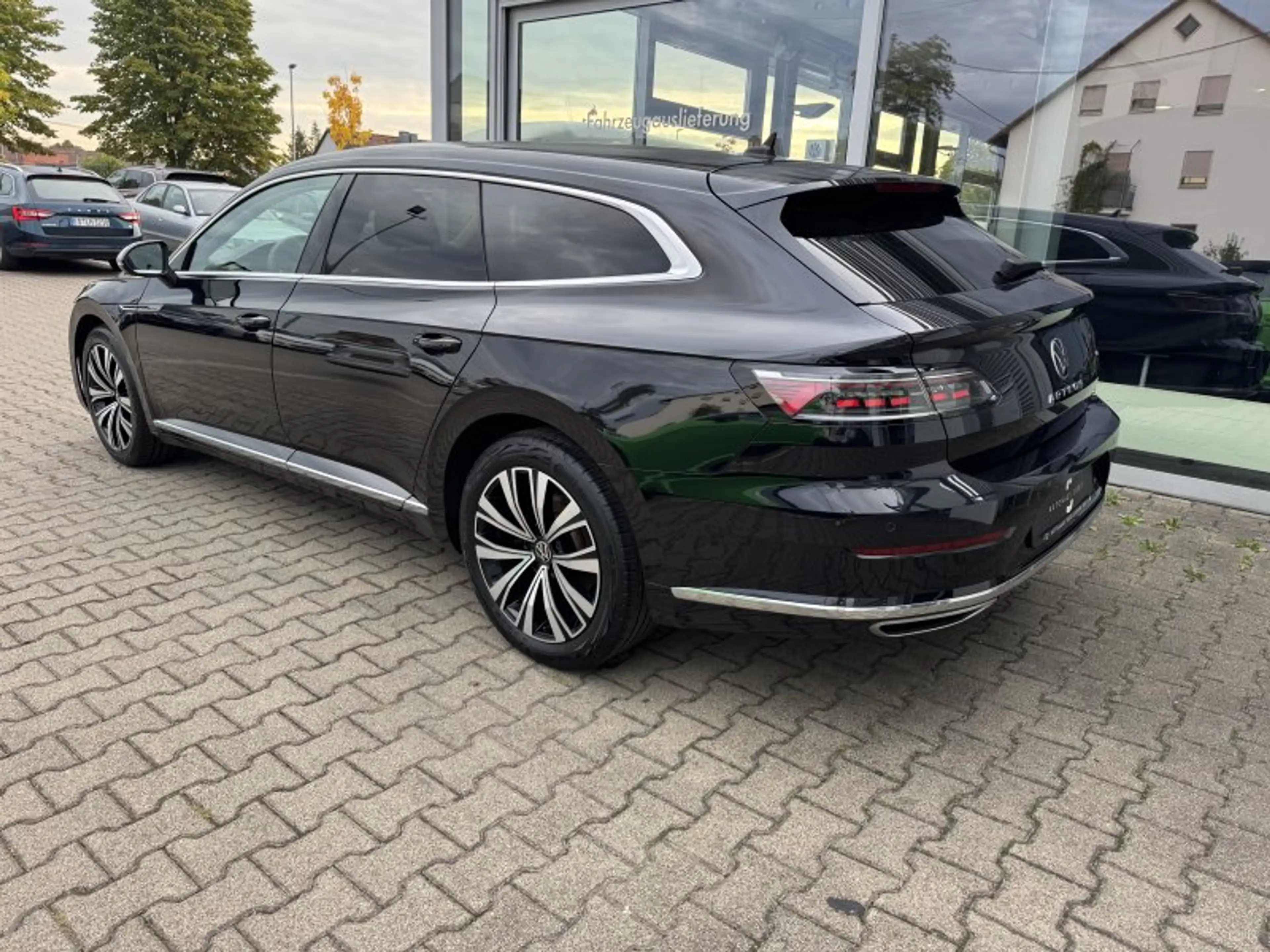 Volkswagen Arteon Shooting Brake 1.4 TSI eHyb Elegance Pano Navi LED — photo 5