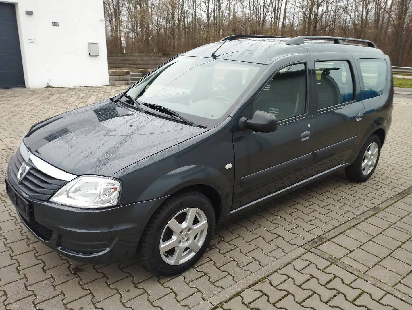 Dacia Logan 2.HAND mit Inspektionen  - KLIMA - innen sauber Grau - 1