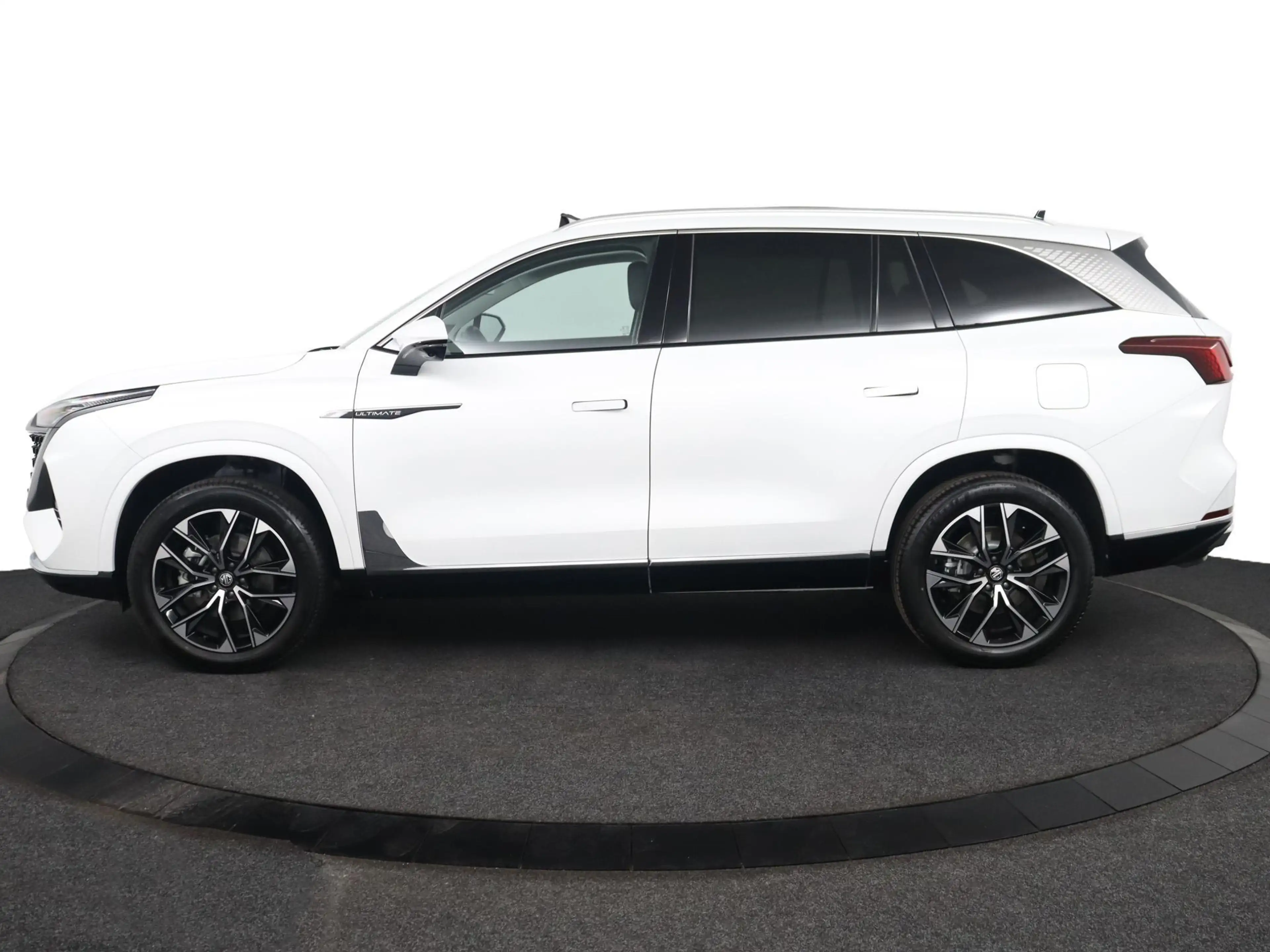 MG MGS9 1.5 Premium Plug-in Hybrid Panorama Schuifdak | El — photo 3
