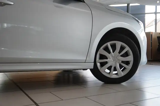 Opel Corsa view 8
