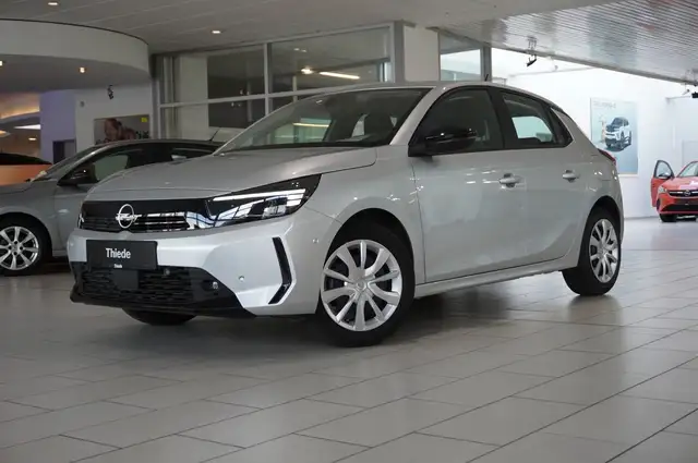 Opel Corsa view 3