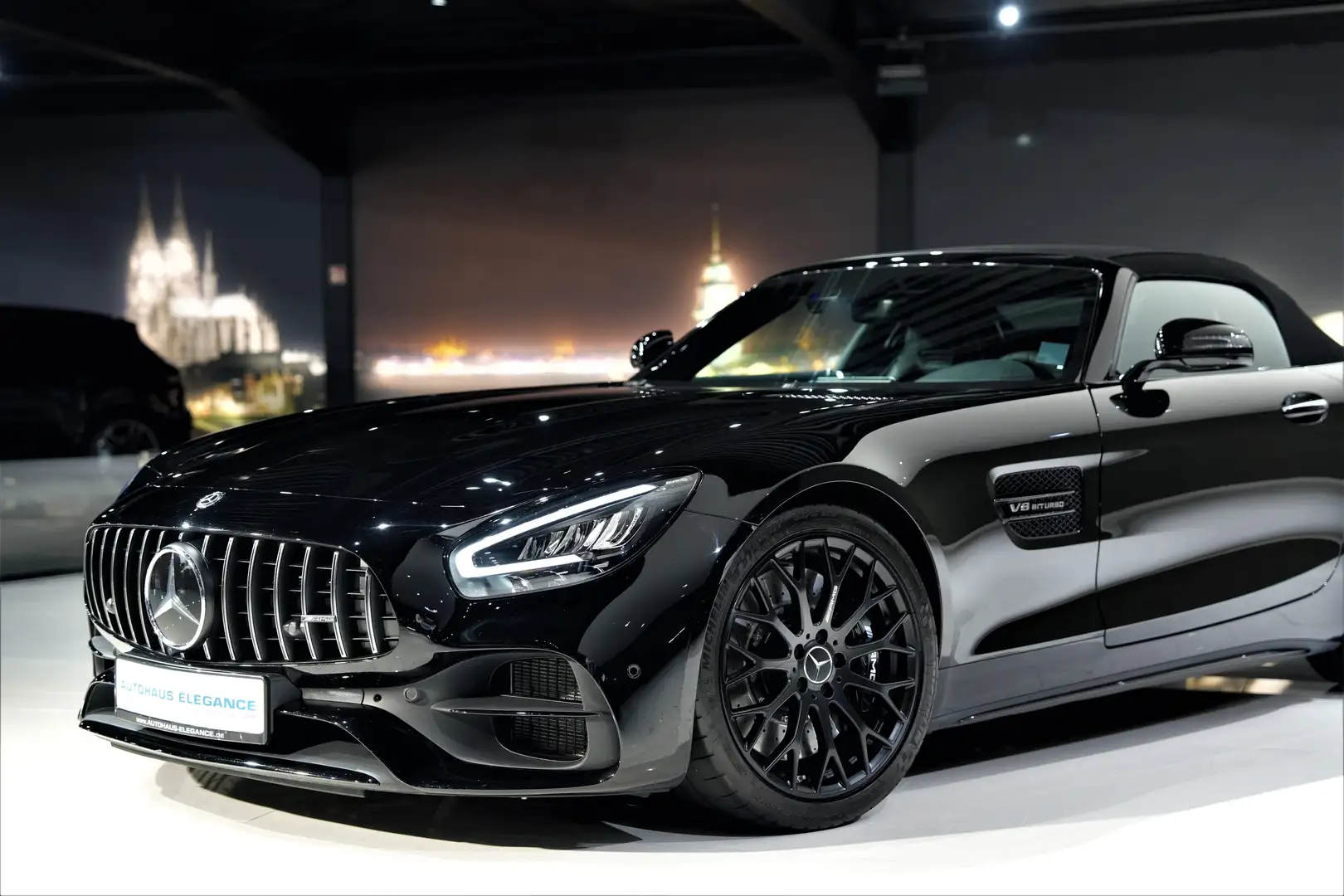 Mercedes-Benz AMG GT Roadster Night Edition*EXCLUSIVE-NAPPA*BURM.*19"LM Czarny - 2