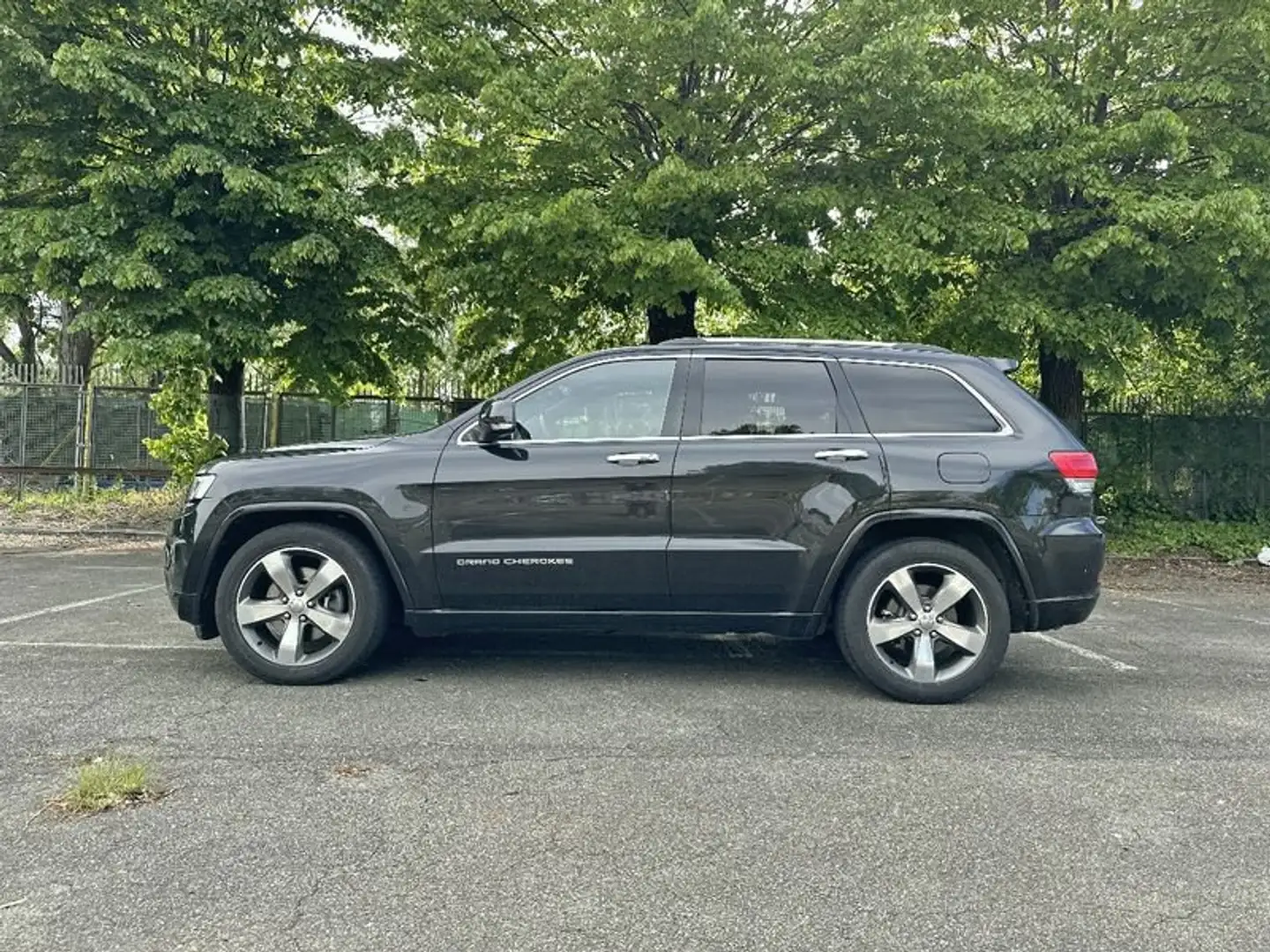 Jeep Grand Cherokee Overland 3.0 V6 Multijet II Černá - 2