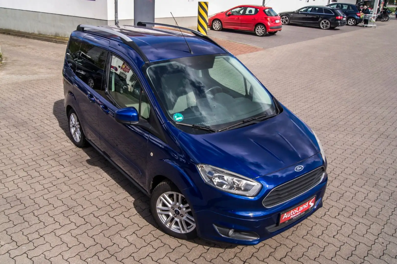 Ford Tourneo Courier +Navi+PDC+TUV+NR24 Blauw - 2