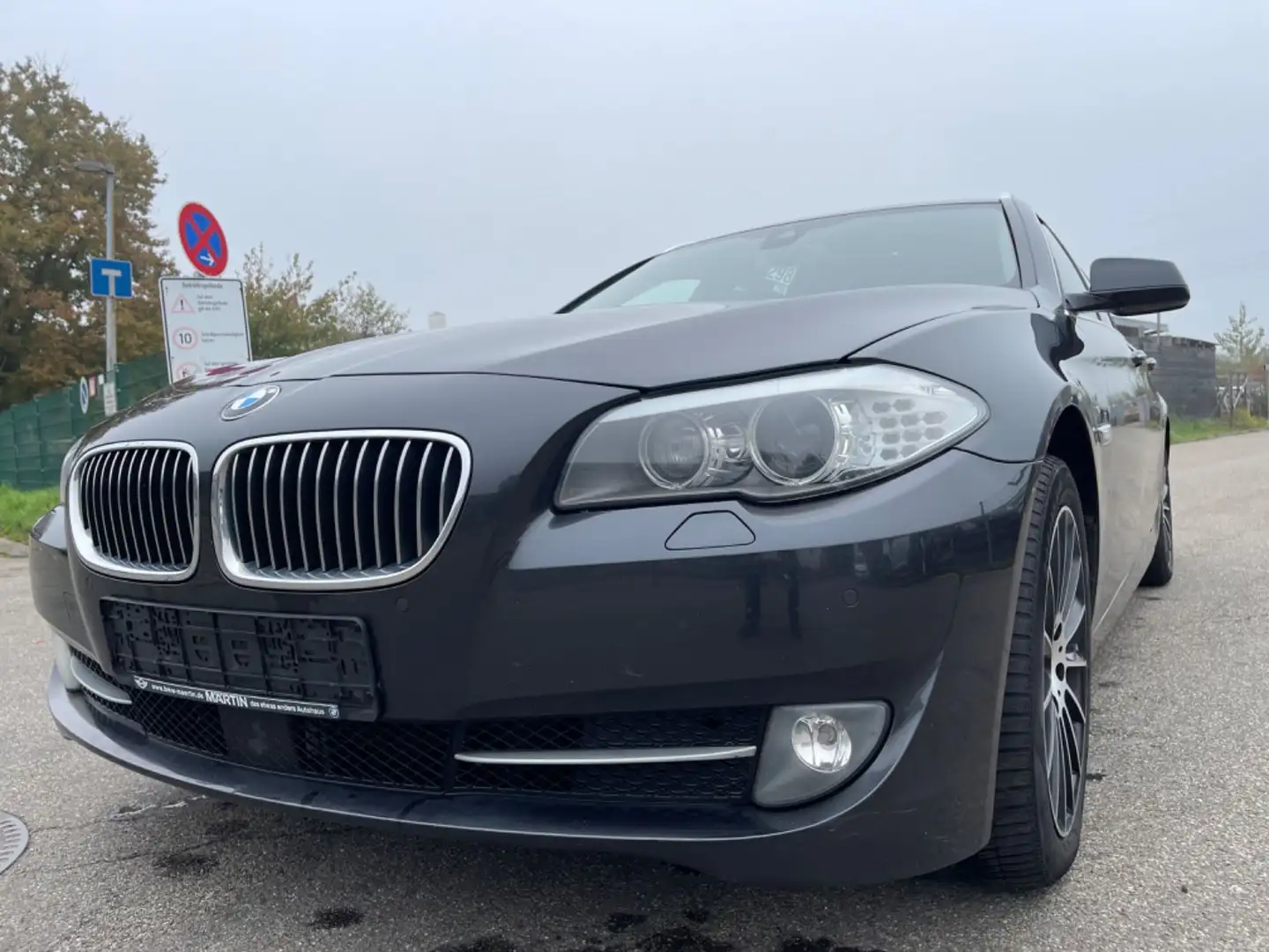 BMW 530 Baureihe 5 Touring 530d xDrive Gris - 1