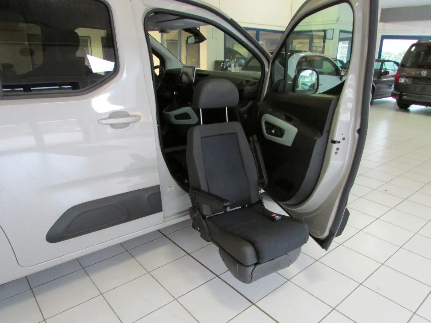 Citroen Berlingo Shine XL Turny/Schwenksitz/Behinderteng Grau - 1