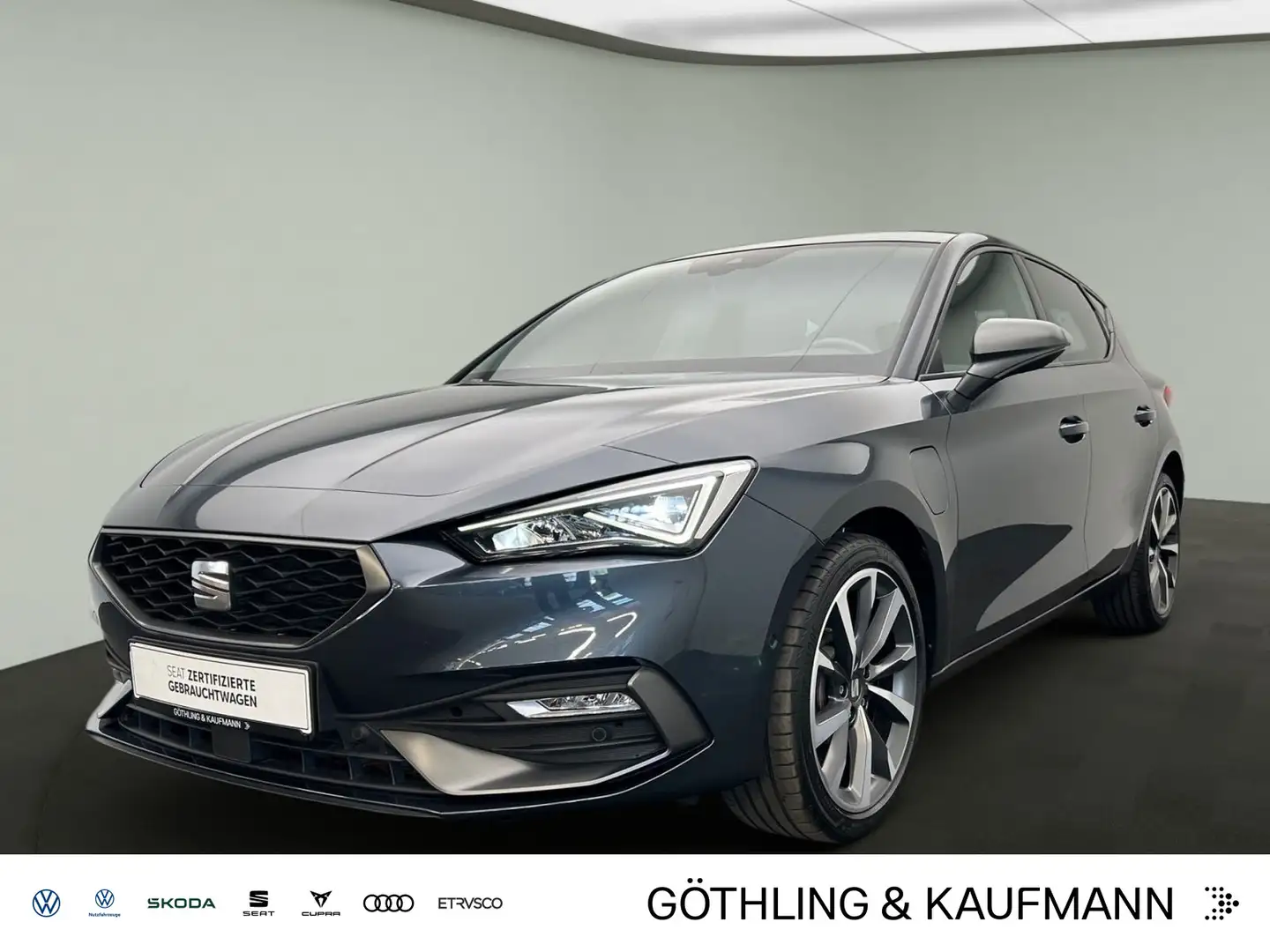 SEAT Leon 1.4 TSI FR hybrid DSG*Pano*LED*Digital*Navi Grijs - 1