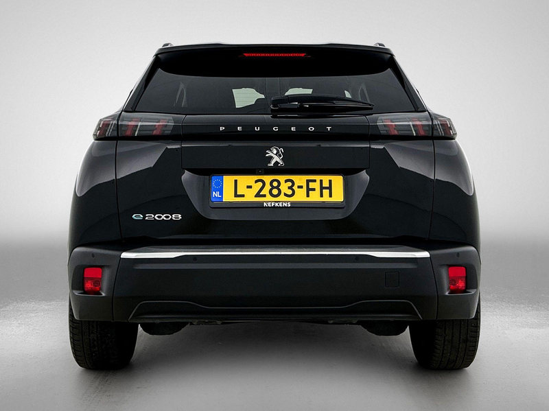 Peugeot e-2008 EV Allure Pack 50 kWh | Apple Carplay/Android Auto — photo 7