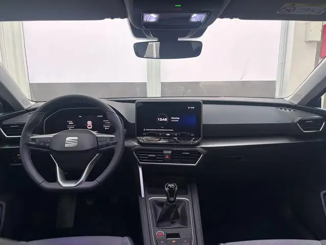 Seat Leon Leon view 9