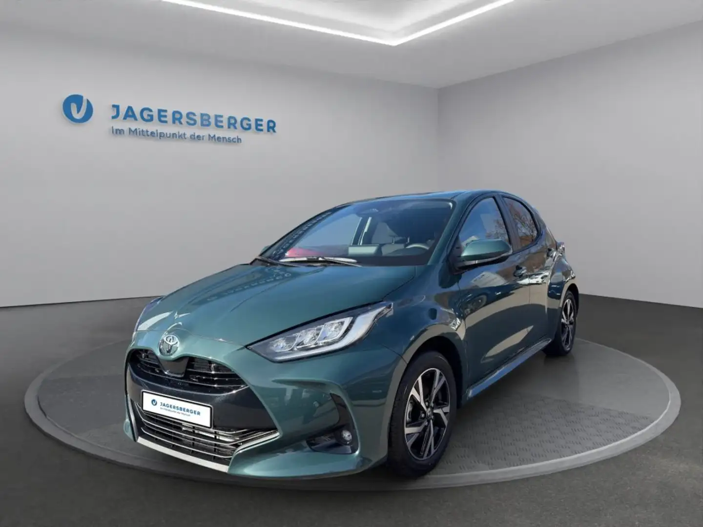 Toyota Yaris 04H15A 351HRX55 40 Grün - 1