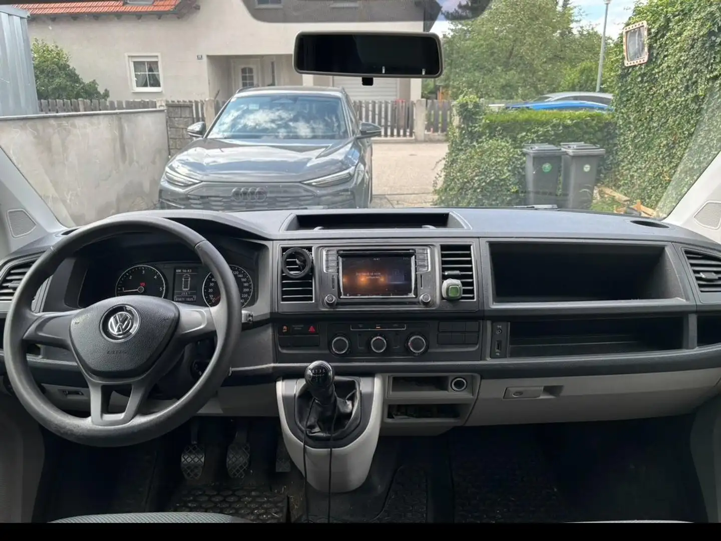 Volkswagen T6 Transporter Fahrgestell KR 2,0 TDI BMT Weiß - 2